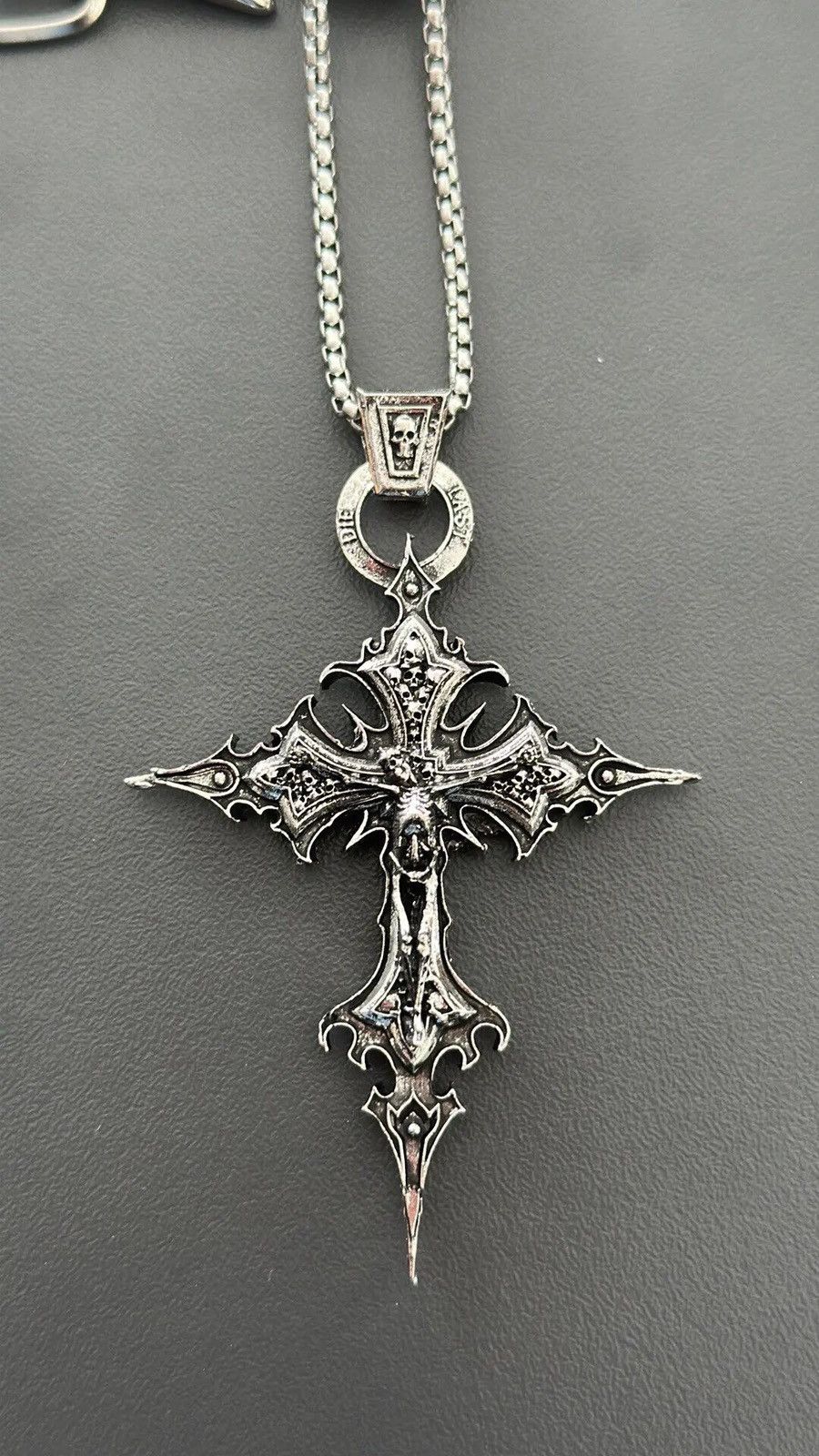 Vintage Cross Pendant Good Friday Necklace Size ONE SIZE - 3 Thumbnail