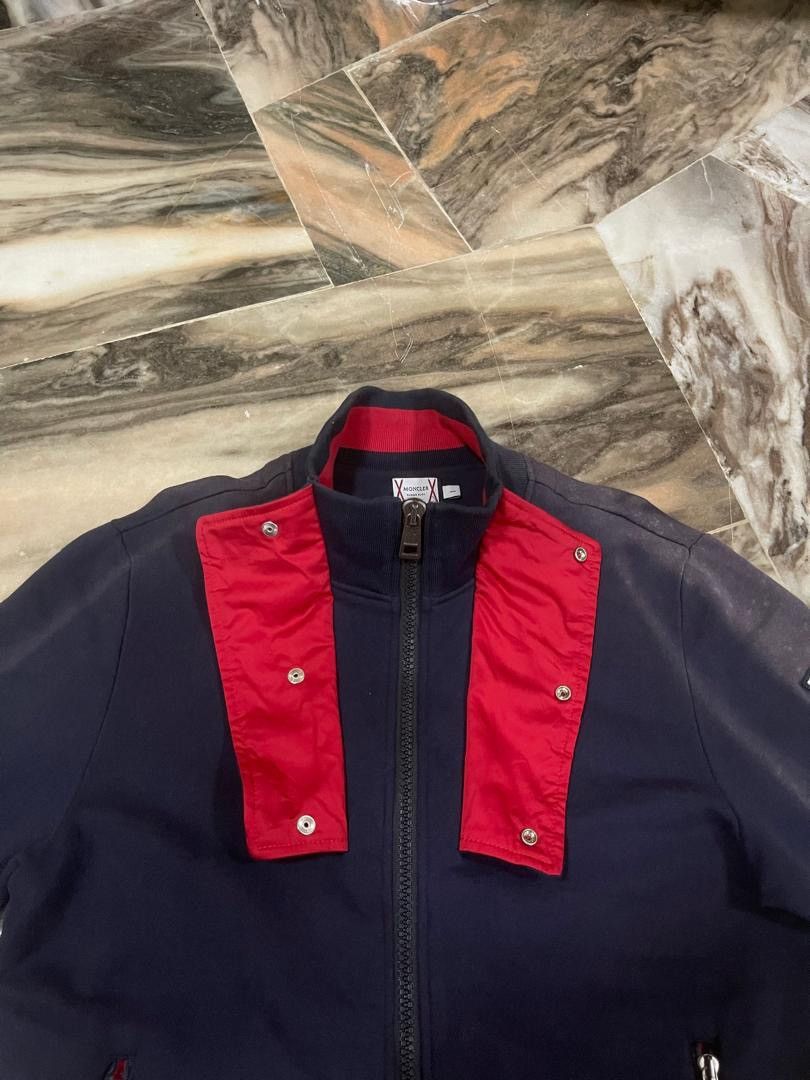Moncler Vintage Moncler Gamme Bleu Jacket Sun Faded Size US M / EU 48-50 / 2 - 7 Thumbnail