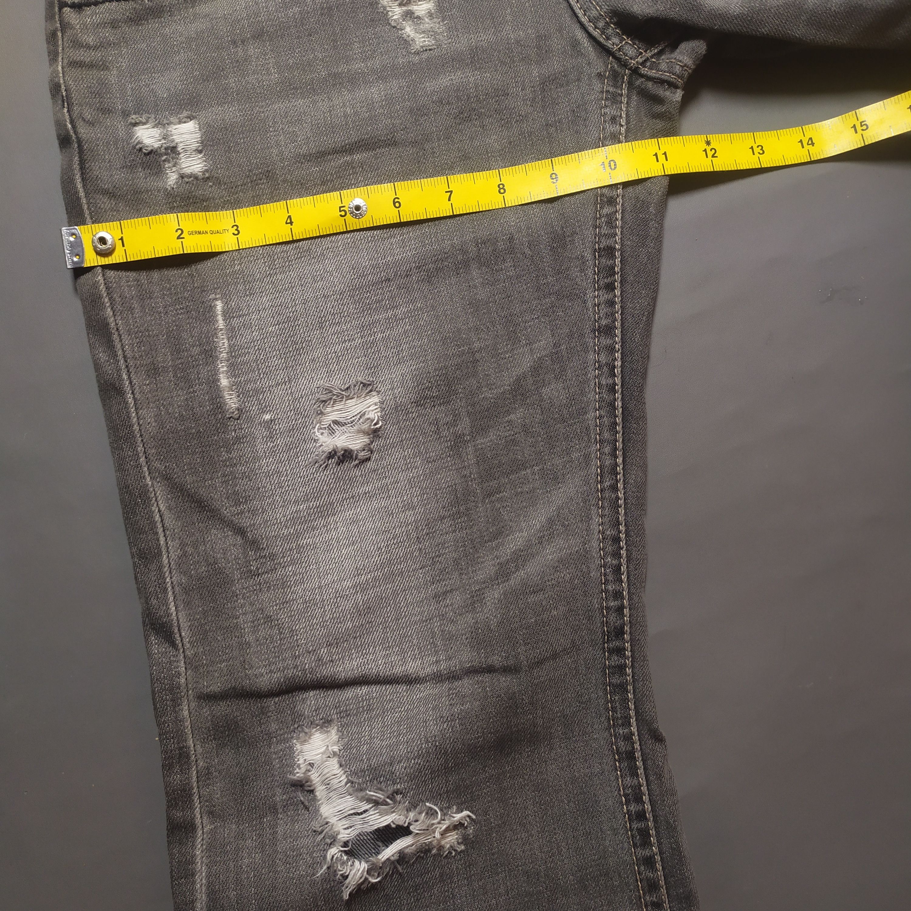 If Six Was Nine DOHC Skull Jeans Size US 33 - 14 Thumbnail