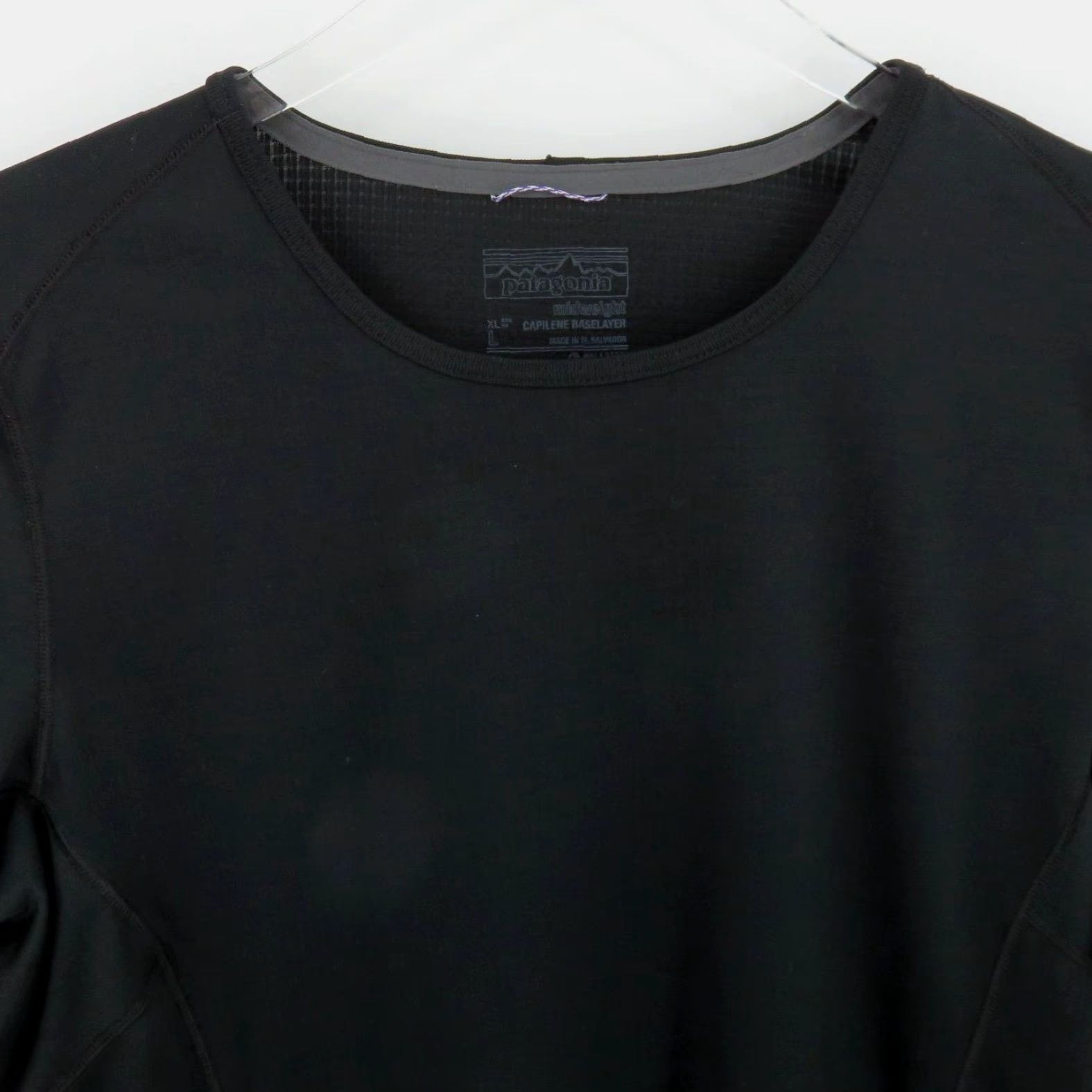 Patagonia Patagonia Shirt Women Large Capilene Baselayer Midweight Solid Black Long Sleeve Crew Neck Capilene Baselayer Shirt Size L / US 10 / IT 46 - 2 Thumbnail