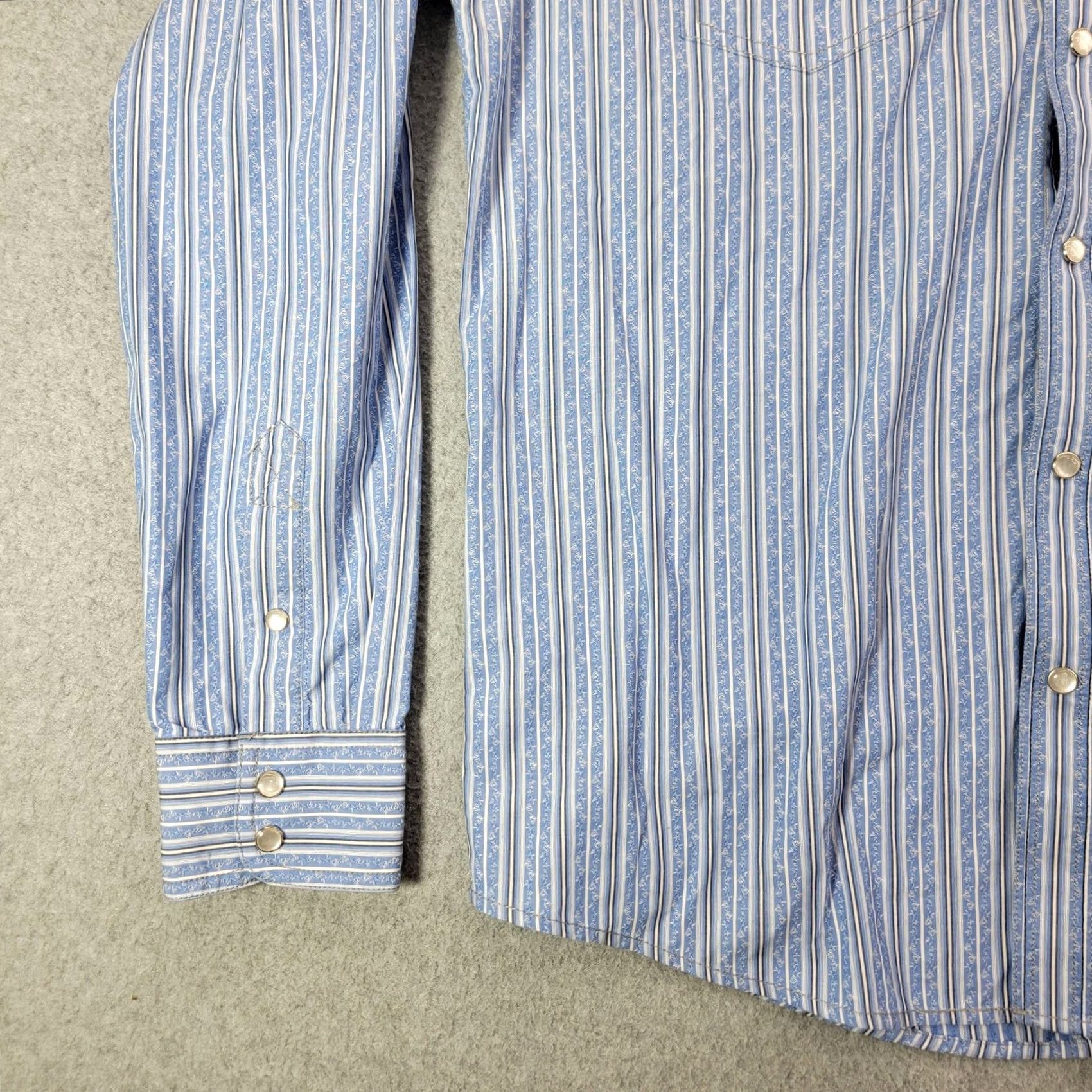Vintage Age Of Wisdom Shirt Mens L Blue Striped Long Sleeve Snap Front Western Casual Size US L / EU 52-54 / 3 - 3 Thumbnail