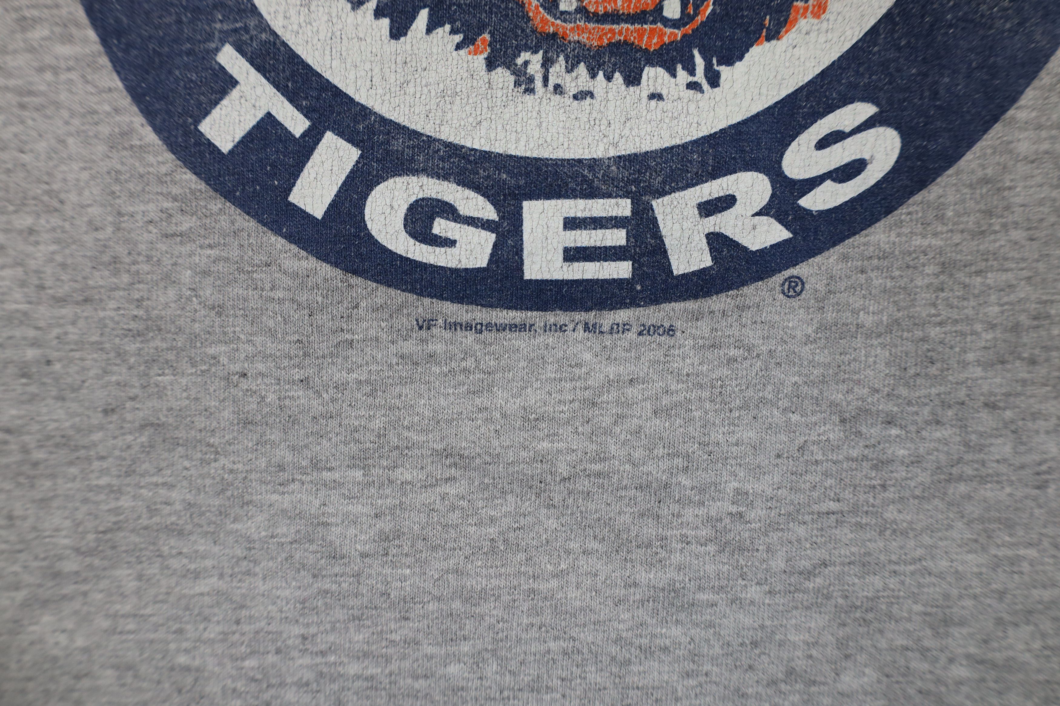 Vintage Vintage Y2K 2006 Spell Out Detroit Tigers Baseball T-Shirt Size US M / EU 48-50 / 2 - 5 Thumbnail