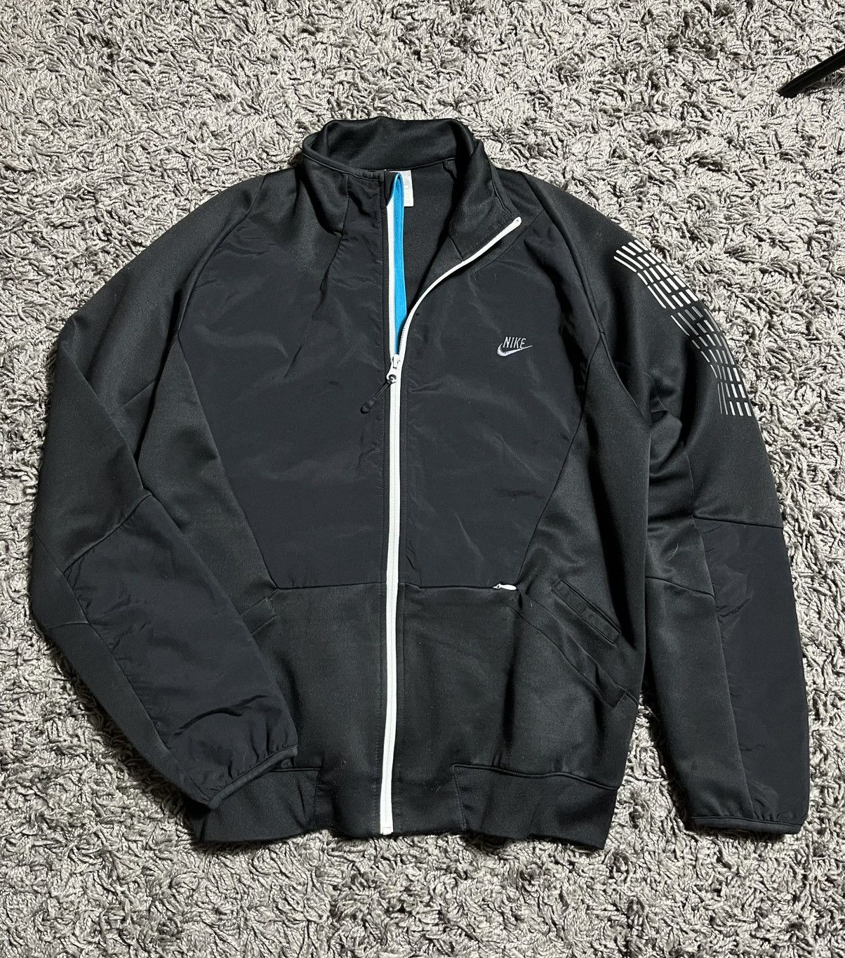 Nike NIKE VINTAGE 00s DRILL WINDBREAKER NYLON & COTTON Size US M / EU 48-50 / 2 - 1 Thumbnail