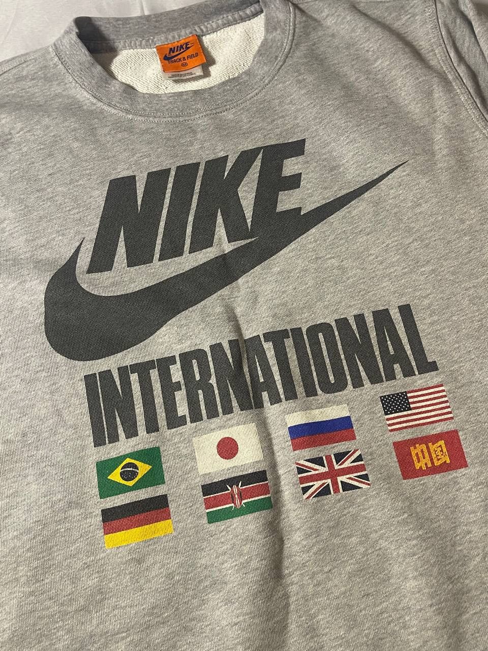 Nike Nike Track & Field International Flag Sweatshirt Size US M / EU 48-50 / 2 - 2 Thumbnail