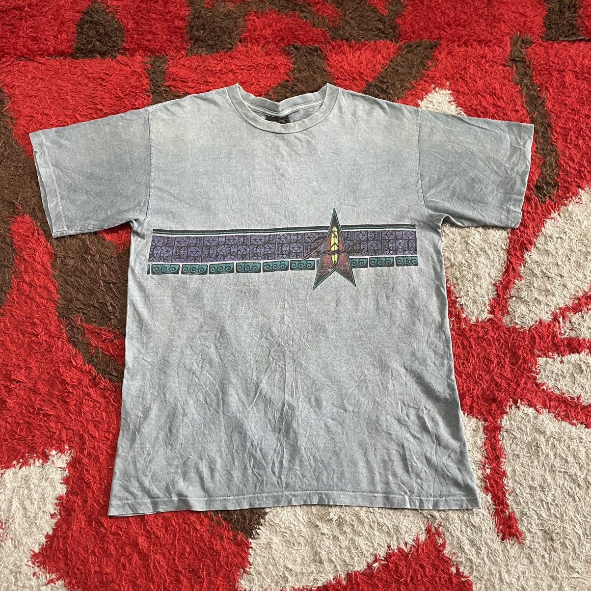 Vintage 🔥Vintage 90s Freaks Center Native Surf Skate Distress Tee Size US L / EU 52-54 / 3 - 1 Thumbnail