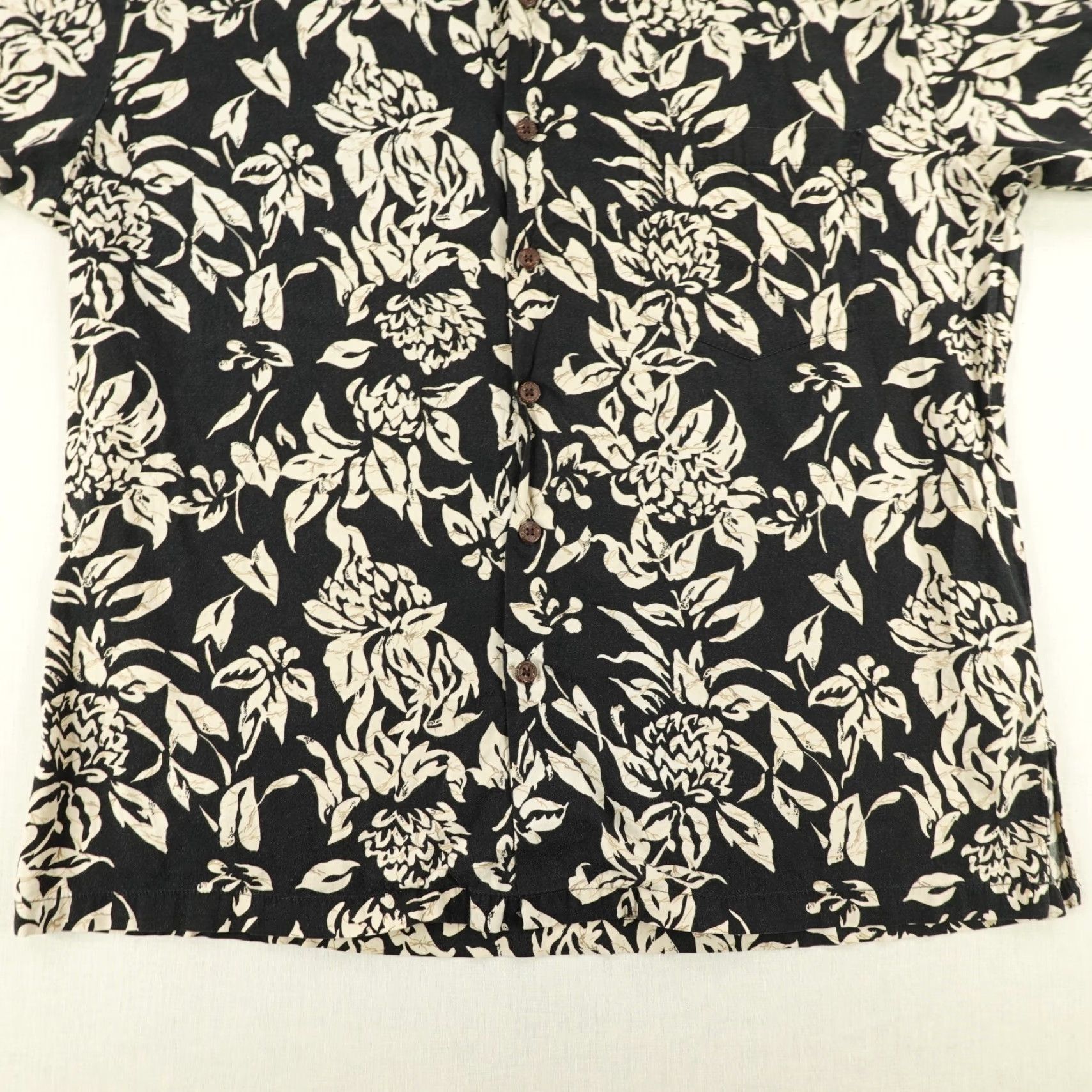 Tori Richard VINTAGE Tori Richard Men’s Short Sleeve Collared Button-Up Shirt Adult Medium Black Floral Hawaiian Tropical Beach 90s Size US M / EU 48-50 / 2 - 4 Thumbnail