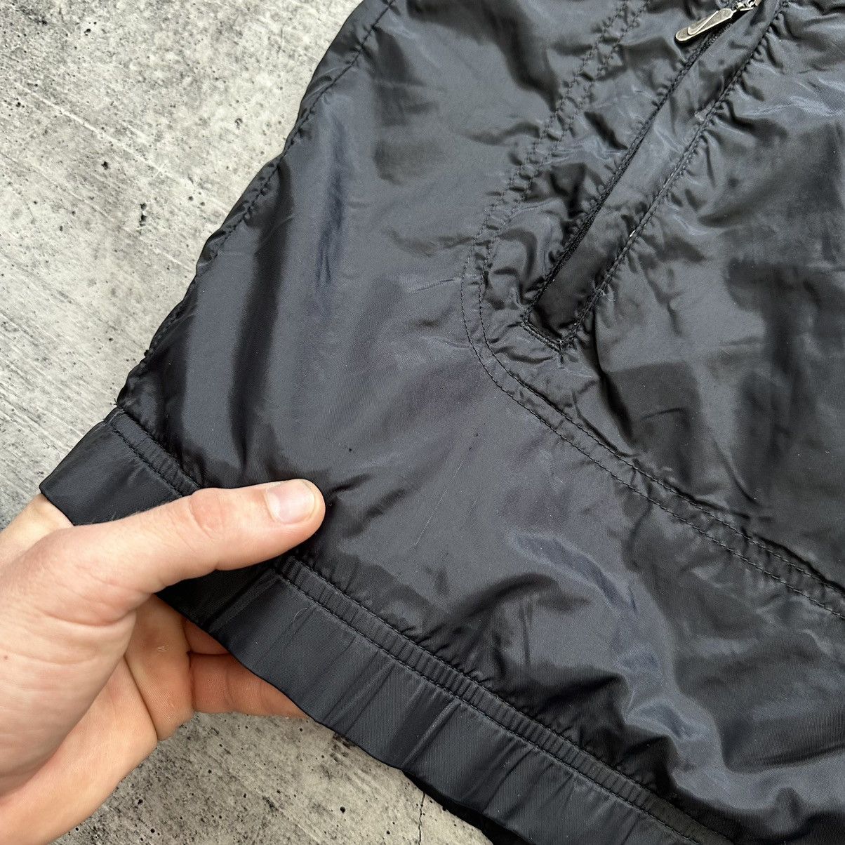 Other Vintage Nike Retro Track Jacket Black Gray Men’s Size L Size US L / EU 52-54 / 3 - 12 Thumbnail