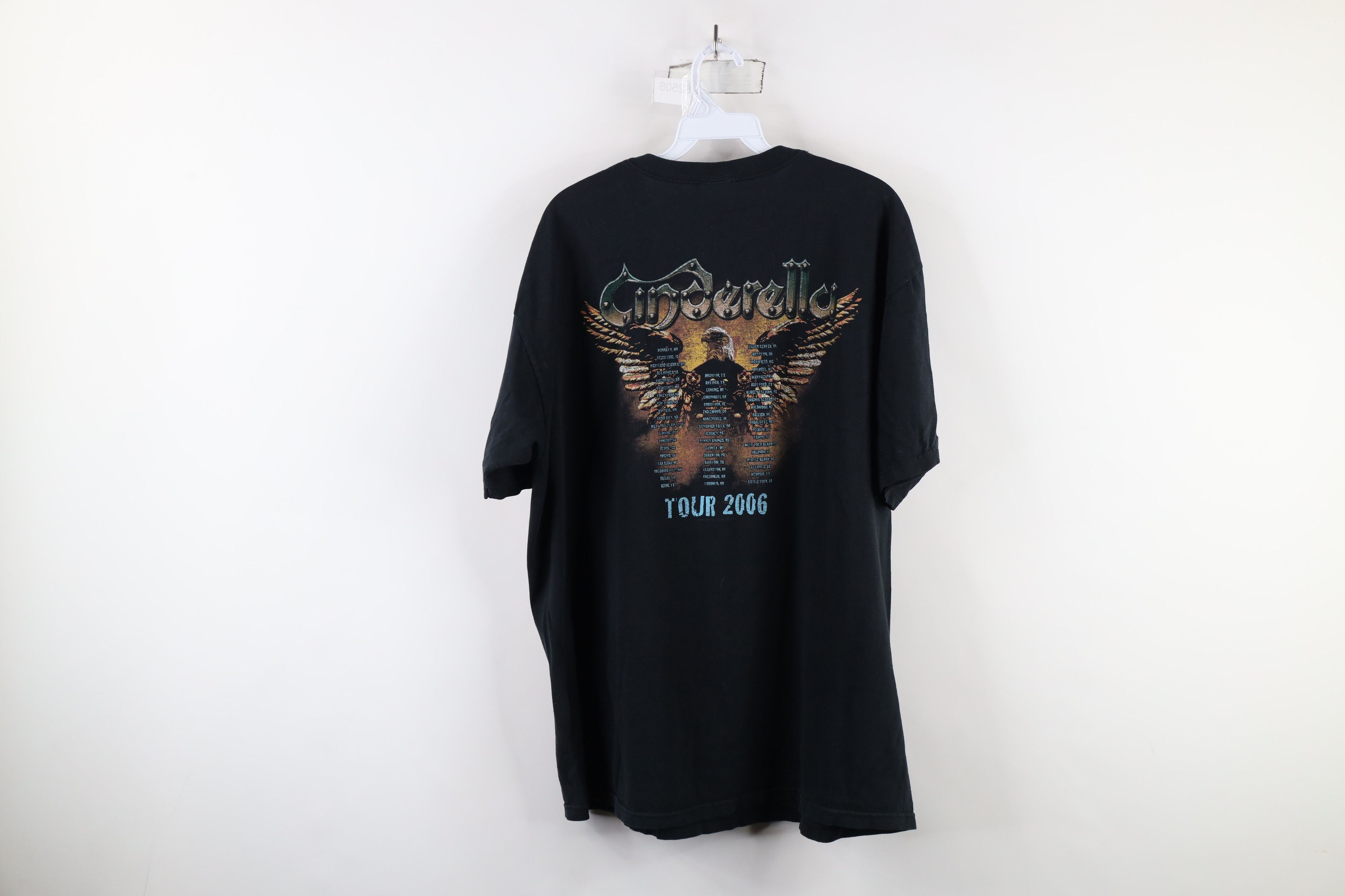 Vintage Vintage Y2K 2006 Tour Cinderella Band Short Sleeve T-Shirt Size US XL / EU 56 / 4 - 11 Thumbnail