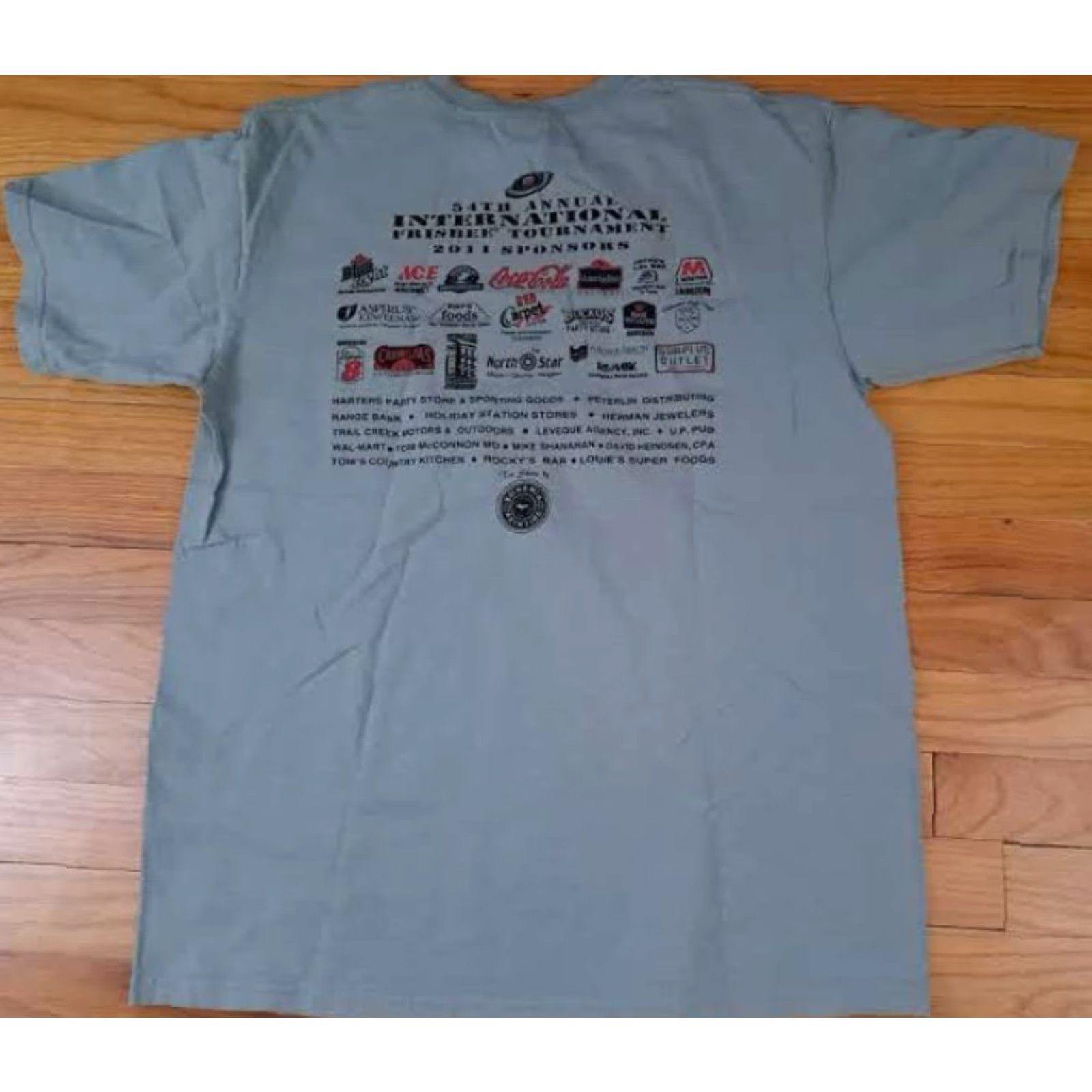 Anvil VINTAGE Coca-Cola International Frisbee Tournament 2011 Calumet Mi. LG T-Shirt Apparel Unisex Adults Short Sleeve Tan L Size Mens Womens Boys Girls Size US L / EU 52-54 / 3 - 4 Thumbnail