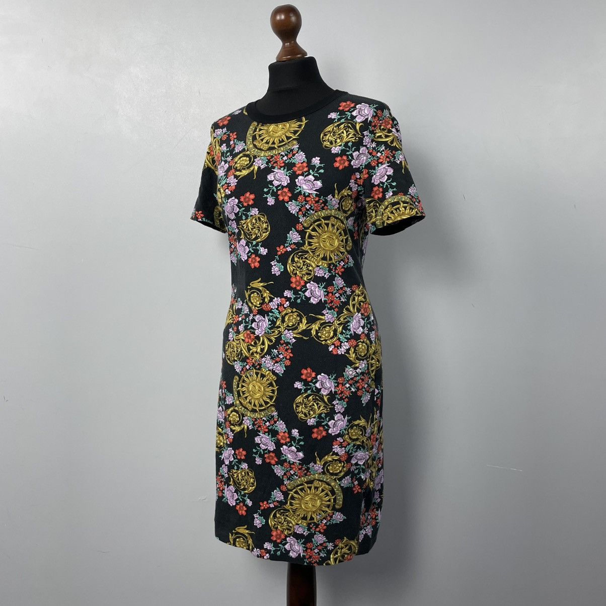 Versace Versace Jeans Couture Womens Sunflower Garland T-Shirt Dress Size M / US 6-8 / IT 42-44 - 3 Thumbnail
