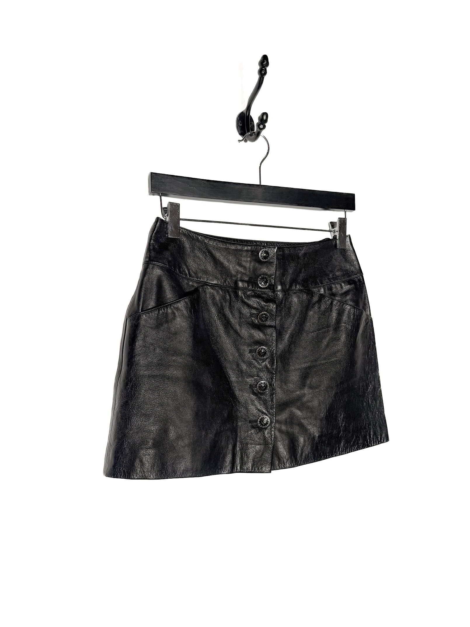 Chanel Chanel FW06 Runway Black Leather CC Buttons Mini Skirt Size 26" / US 2 / IT 38 - 2 Thumbnail