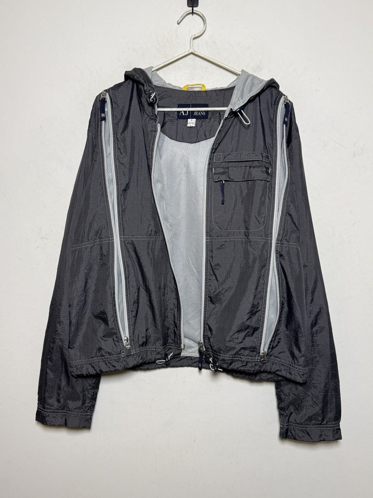 Giorgio Armani Armani shimmer nylon multipocket light jacket Size US L / EU 52-54 / 3 - 3 Thumbnail