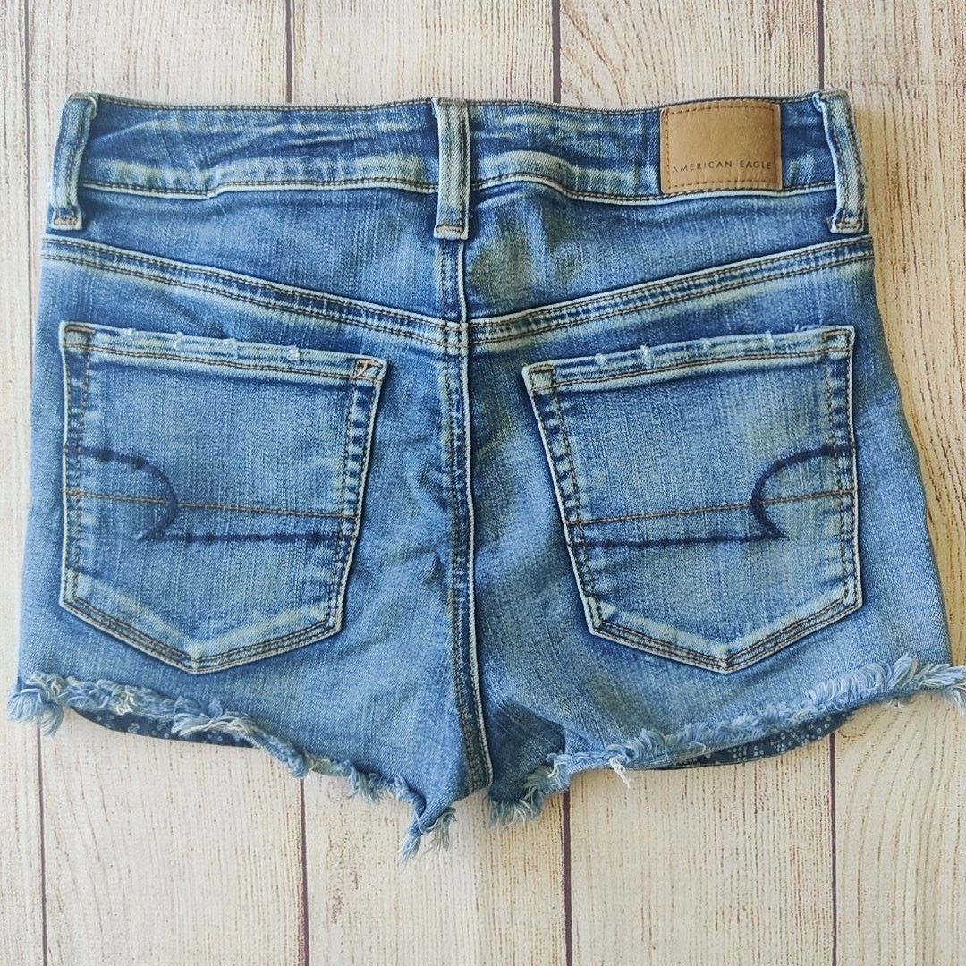 American Eagle Outfitters Ne(xt) Level Stretch Hi-Rise Shortie shorts sz 2 Size 26" / US 2 / IT 38 - 2 Thumbnail