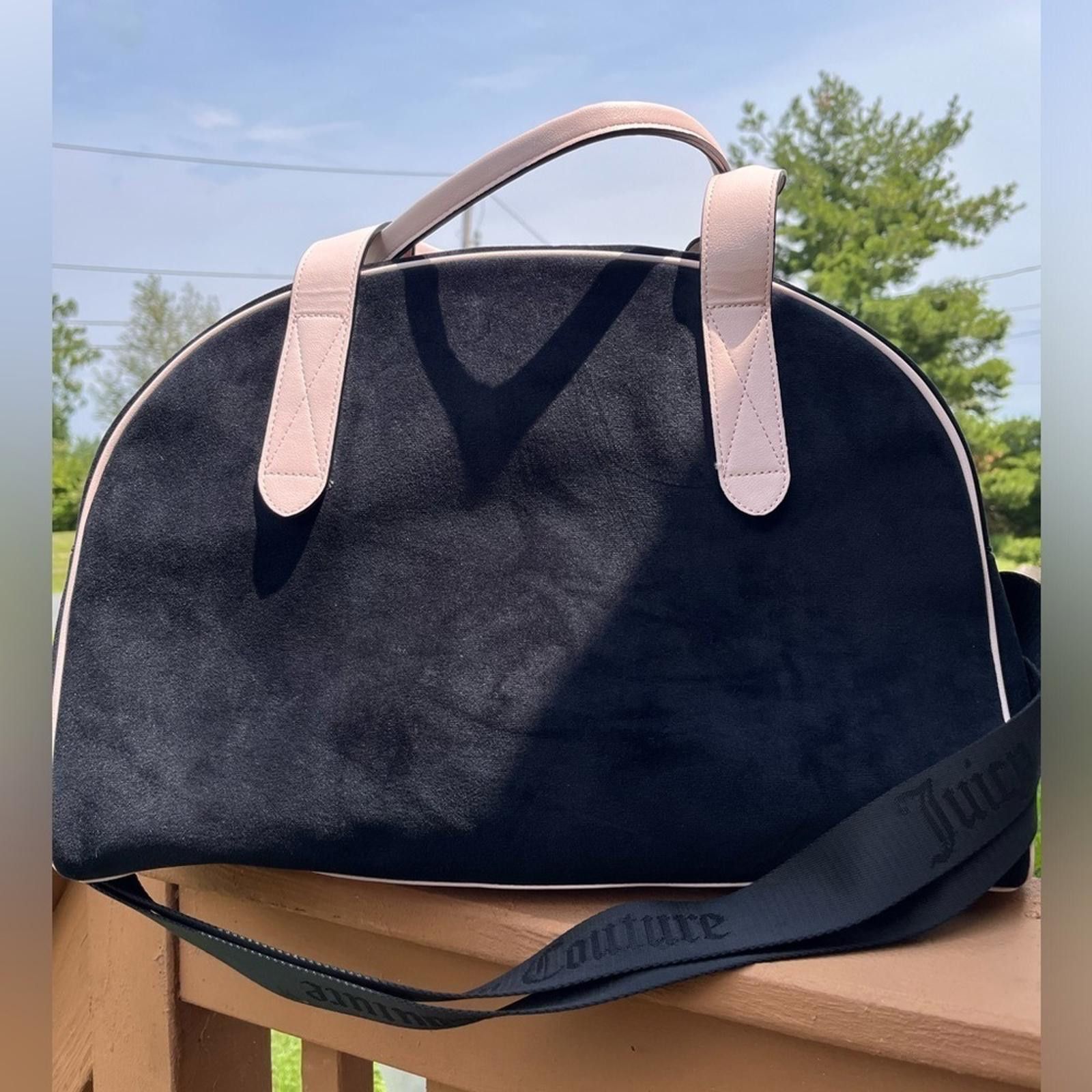 Juicy Couture Jeans Juicy Couture Queen Of Everything Weekender Bag NWT Size ONE SIZE - 4 Thumbnail