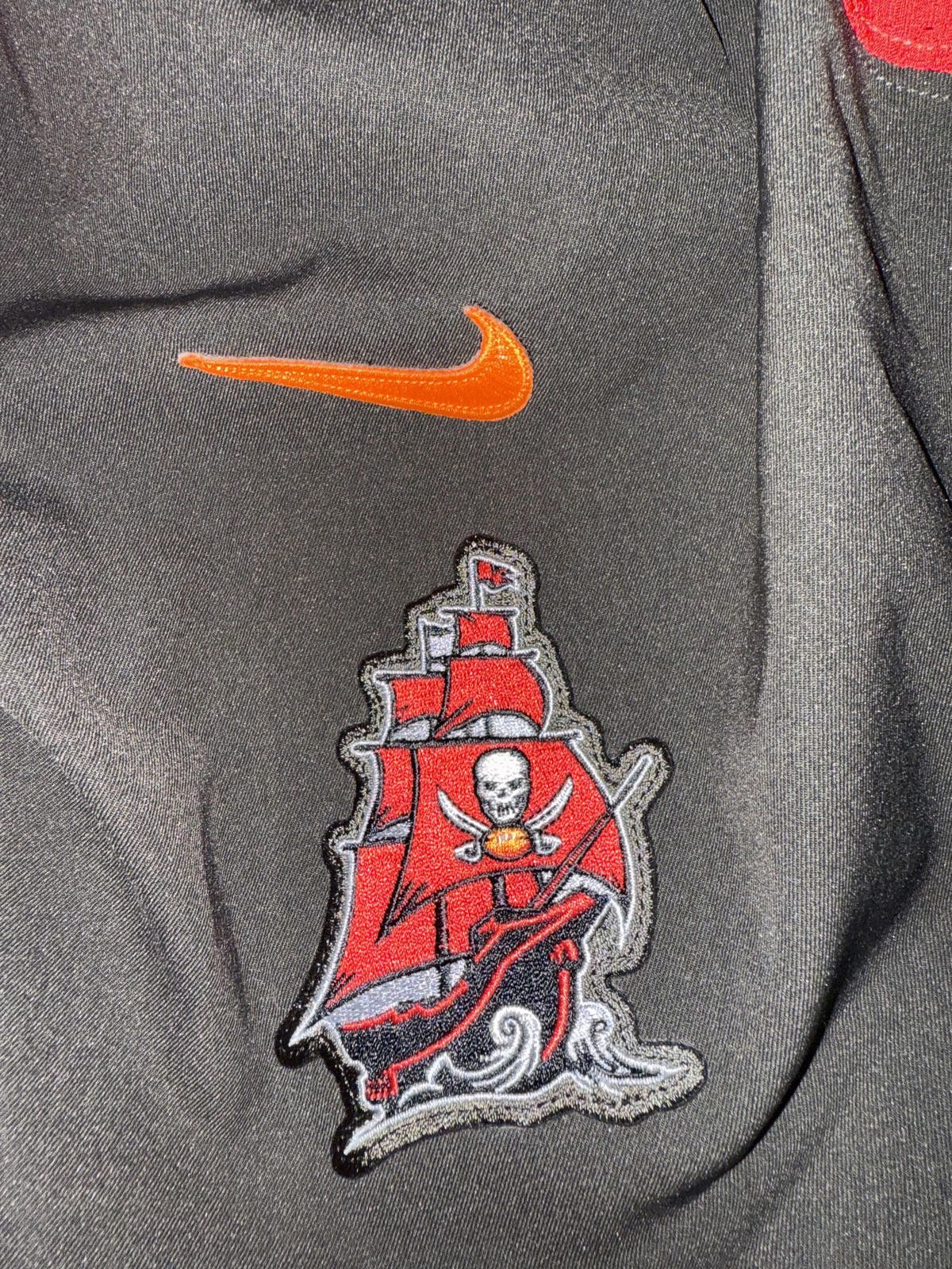 Nike 2014 Nike Men’s Tempa Bay Buccaneers Darrelle Revis Vapor Home Jersey Size US XL / EU 56 / 4 - 8 Thumbnail