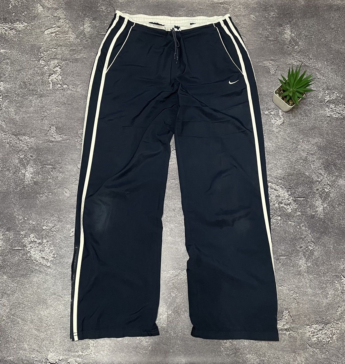 Nike × Vintage Nike vintage pants Size US 30 / EU 46 - 2 Thumbnail