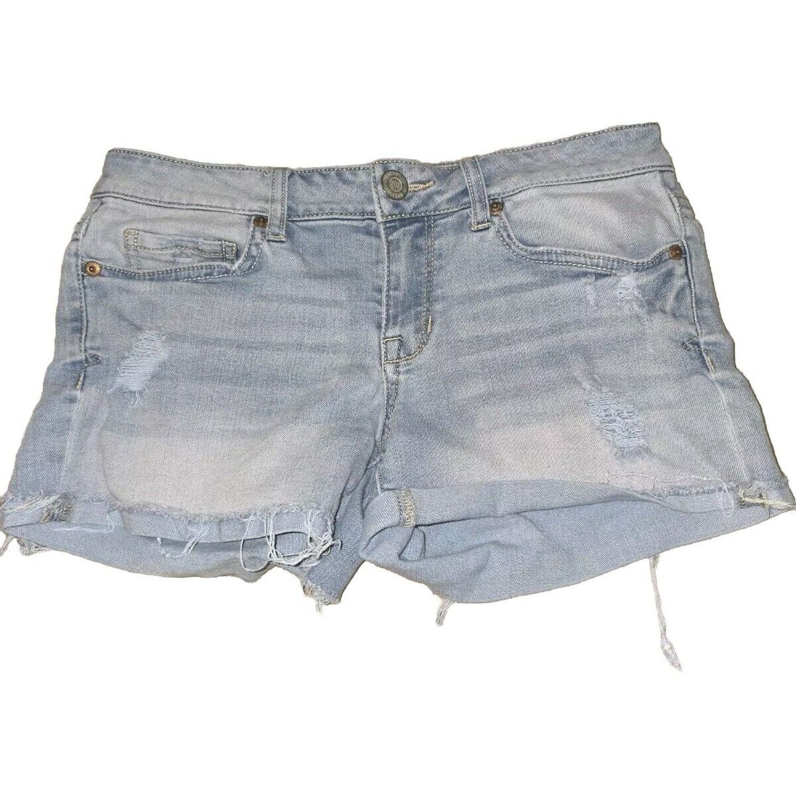 Aeropostale Aeropostale Shorts Womens Size 2 Distressed Low rise Denim Size 26" / US 2 / IT 38 - 1 Thumbnail
