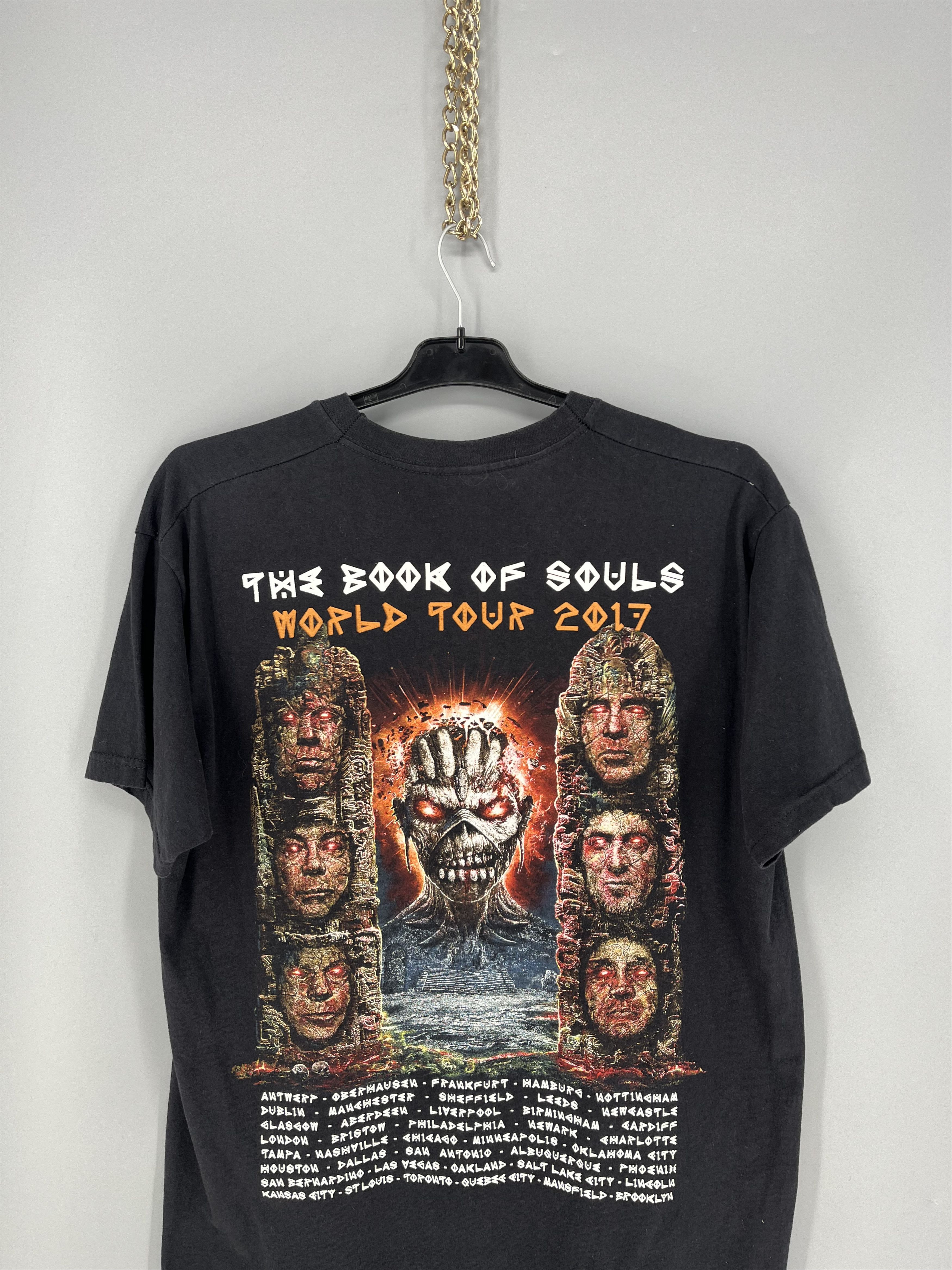 Iron Maiden Vintage Iron Maiden “the book of soul” rock band tee 2017 Size US XL / EU 56 / 4 - 9 Thumbnail