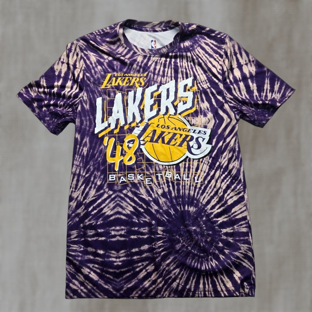 NBA NBA U Lakers Graphic Shirt M Purple Tie Dye LA Lakers Men's Medium Shirt Size US M / EU 48-50 / 2 - 1 Thumbnail