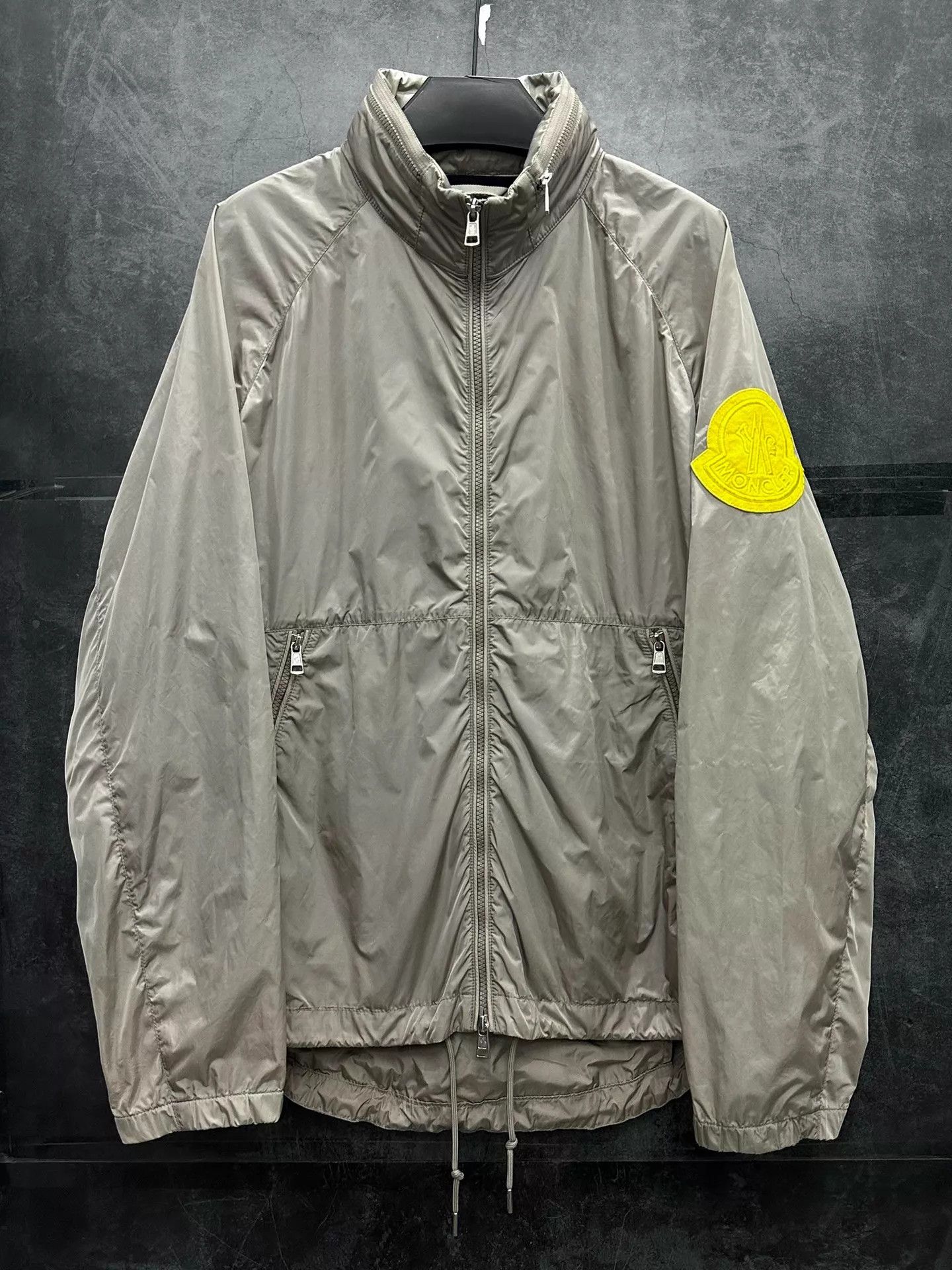 Moncler Moncler Lightweight Nylon Shell Jacket Silver Gray XL Size US XL / EU 56 / 4 - 2 Thumbnail