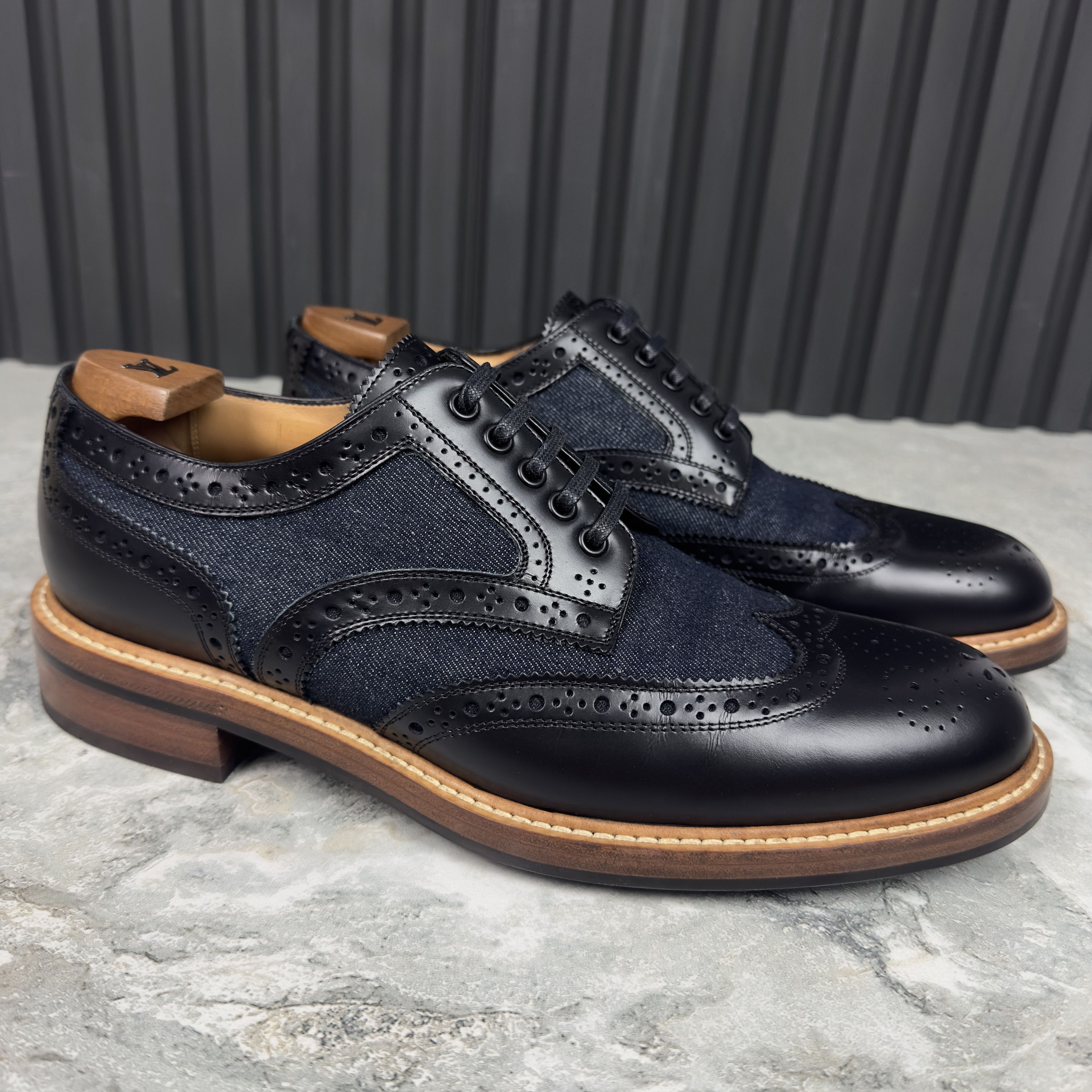 Louis Vuitton Louis Vuitton Voltaire Wingtip Derby Denim Leather Size US 9 / EU 42 - 8 Thumbnail