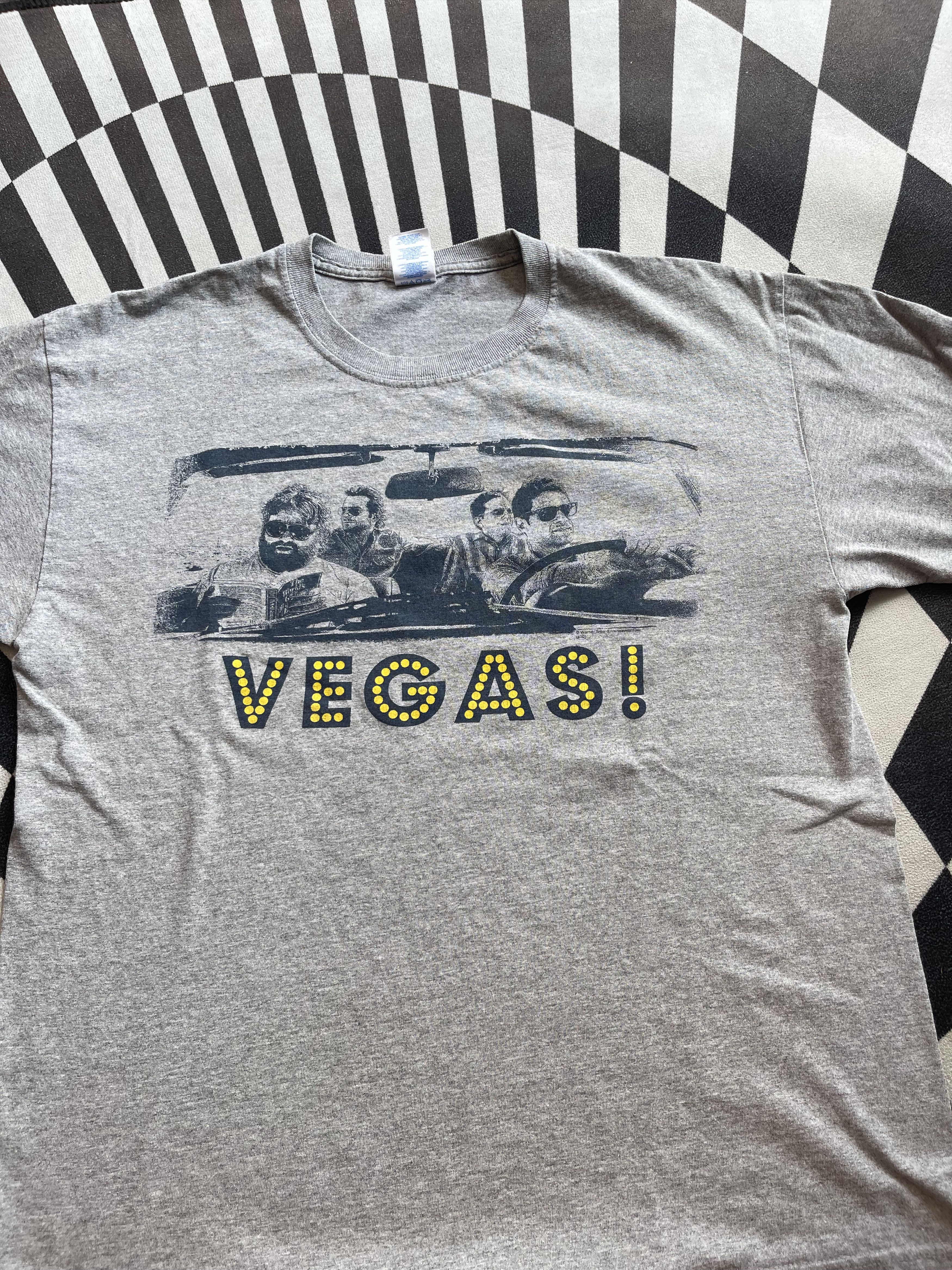 Warner Bros VINTAGE 2010 The Hangover Movie Promo T-Shirt "VEGAS" Size US L / EU 52-54 / 3 - 2 Thumbnail