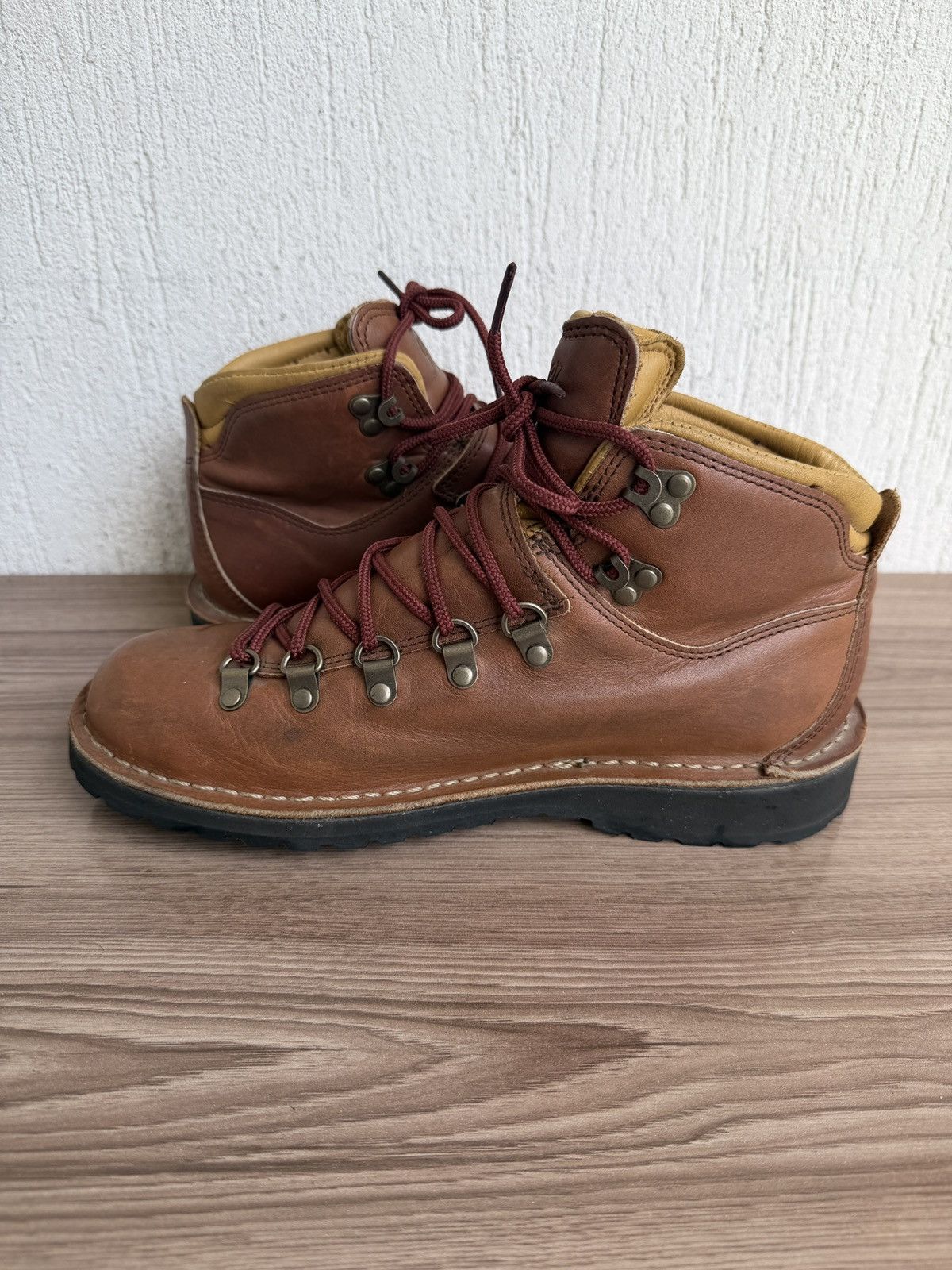 Danner Mountain pass hiking boots Size US 8.5 / EU 41-42 - 11 Thumbnail