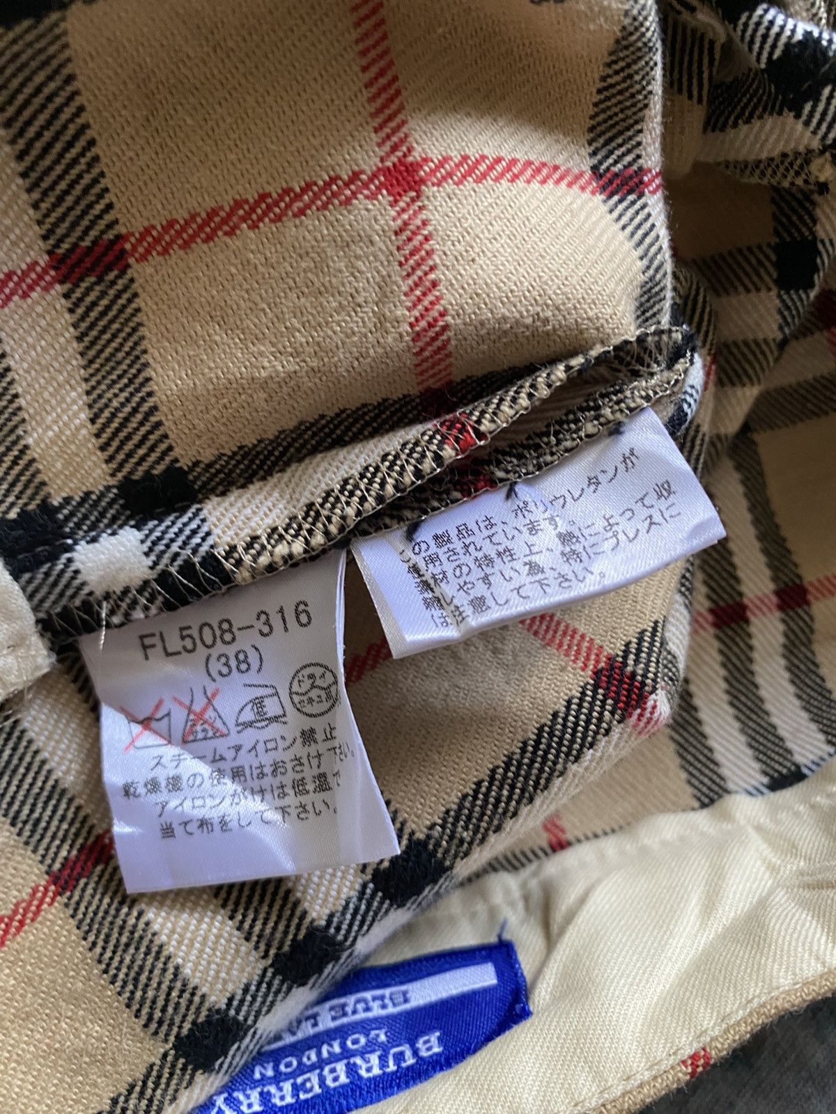 Burberry Vintage Burberry Nova Check Midi Skirt Size 26" / US 2 / IT 38 - 7 Thumbnail
