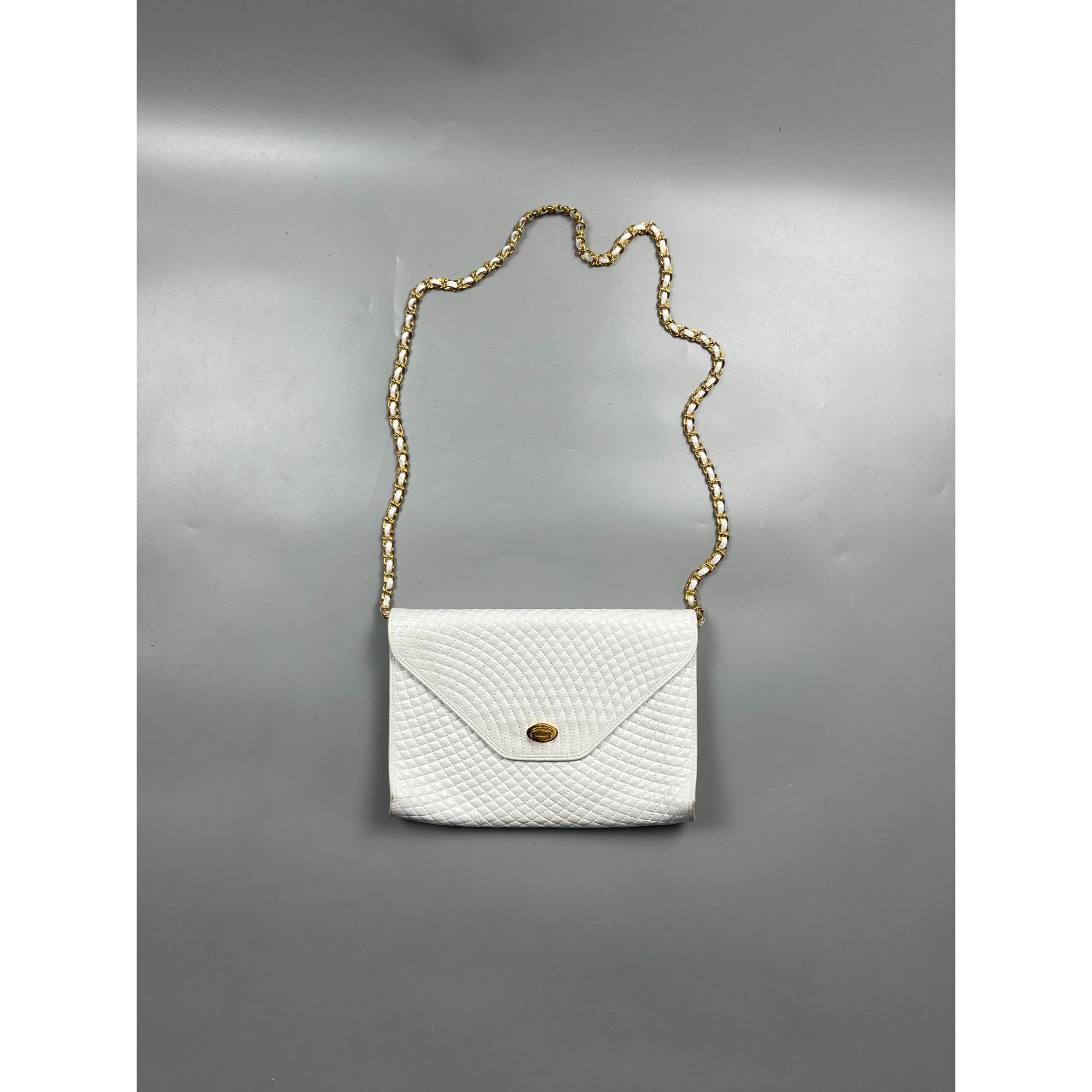 Bally Bally White Leather Quilted Clutch Bag (Y0782) Size ONE SIZE - 1 Thumbnail