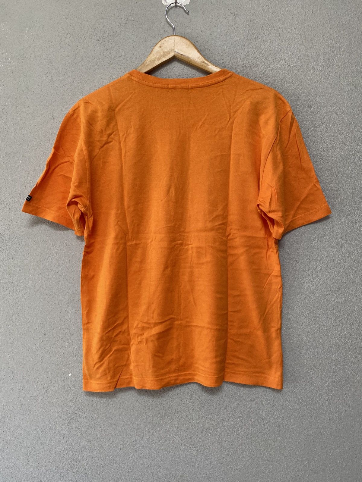 Burberry Rare burberry x the beatles band tshirt B4 Size US M / EU 48-50 / 2 - 6 Thumbnail