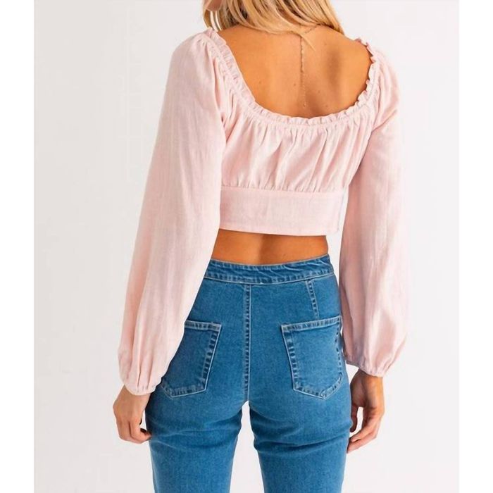 Sweetheart neckline cropped blouse