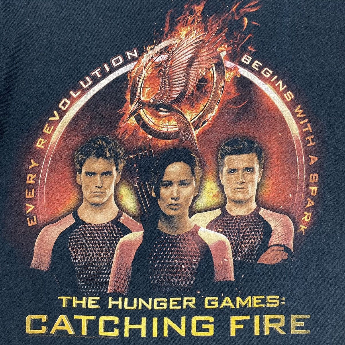Gildan × Vintage 2013 The Hunger Games Catching Fire T-shirt Size US M / EU 48-50 / 2 - 6 Thumbnail