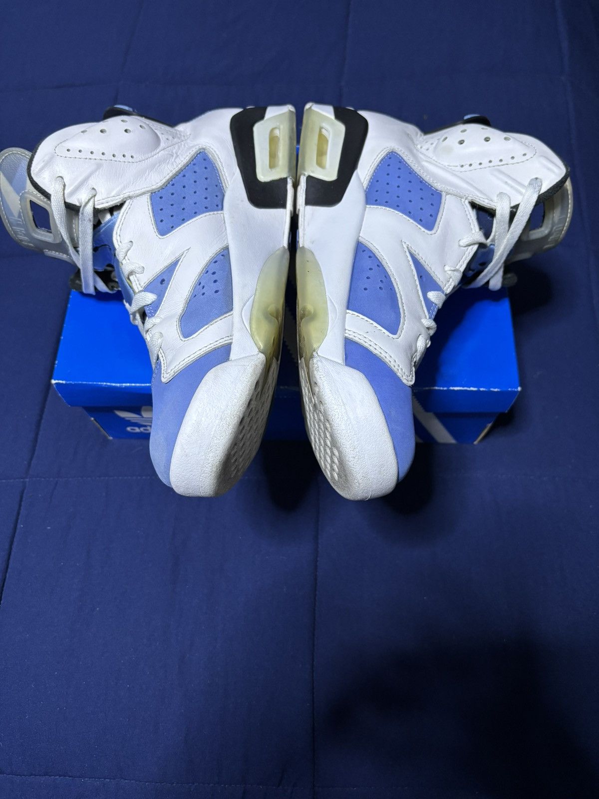 Jordan Brand Jordan 6 Retro UNC Home 2022 Size 11 Size US 11 / EU 44 - 3 Thumbnail