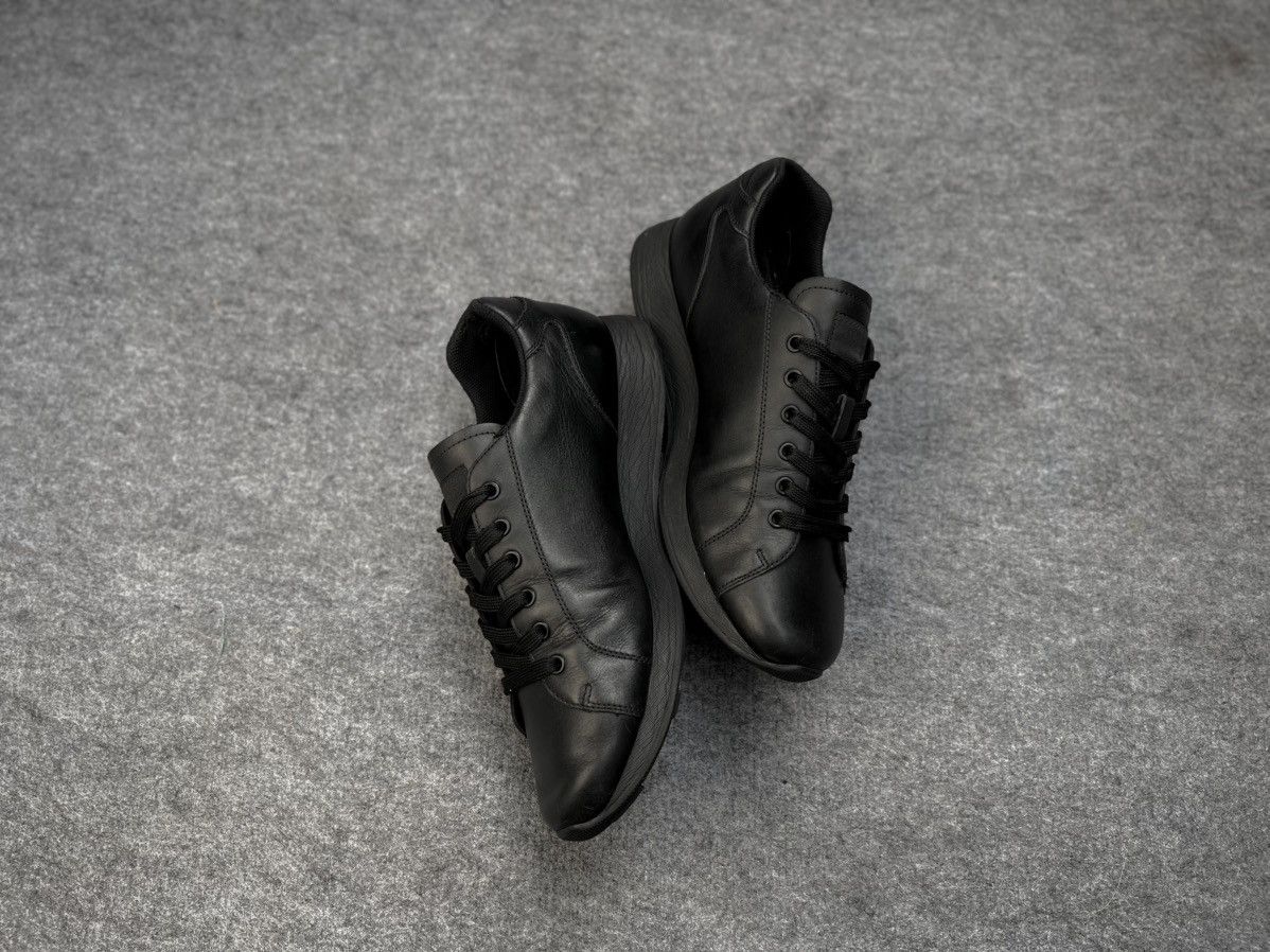 Prada PRADA LINEA ROSSA BLACK LOW TOP SNEAKER Size US 9 / EU 42 - 7 Thumbnail