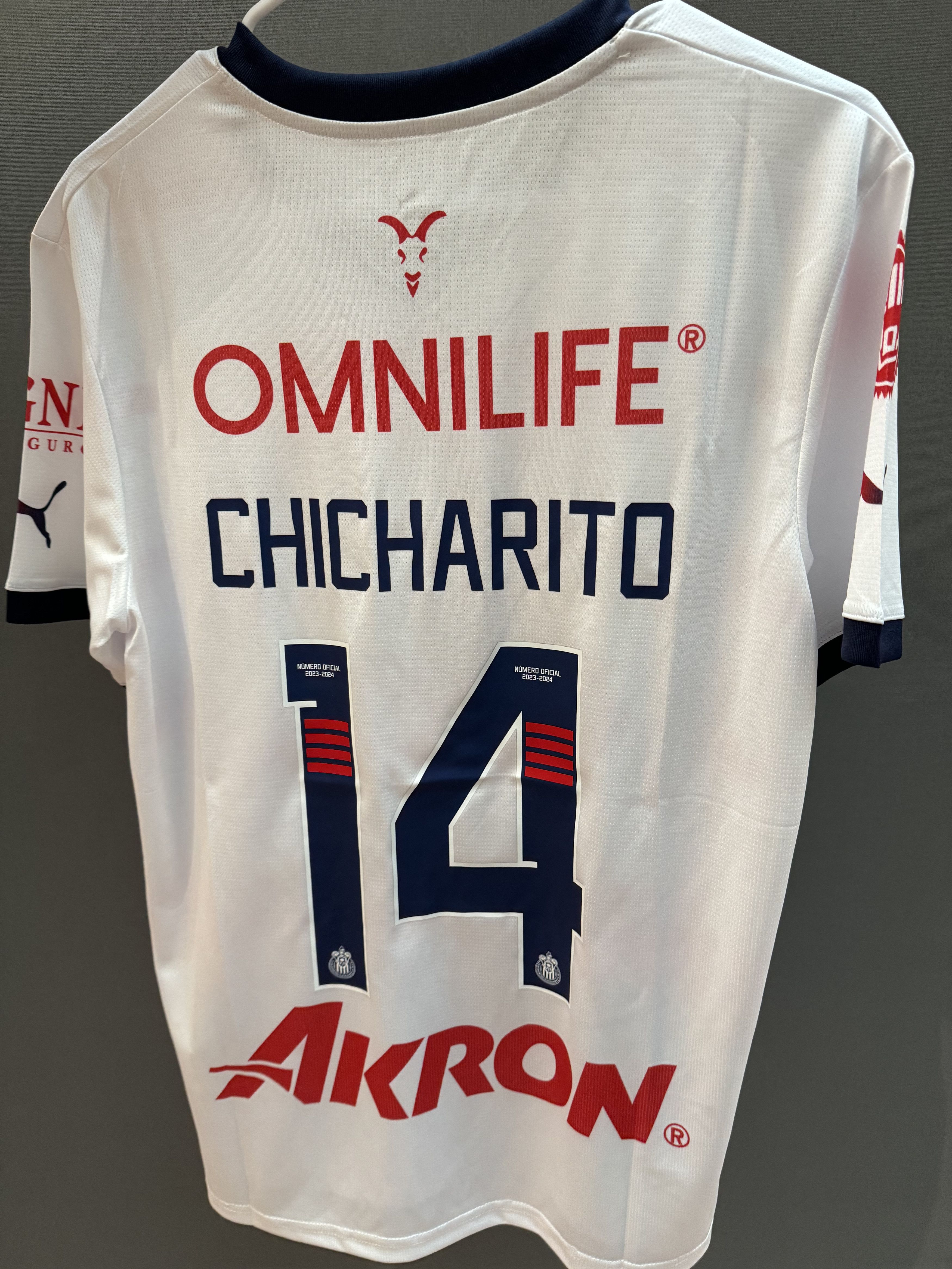 Puma BNWT Chicharito #14/ Chivas de Guadalajara Away Jersey 2024 Size US S / EU 44-46 / 1 - 5 Thumbnail
