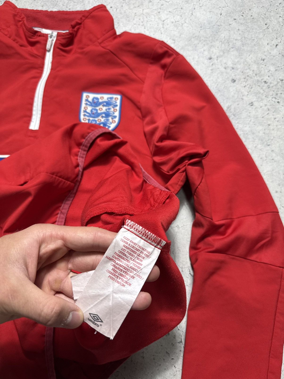 Umbro Umbro England Team Vintage Football Jacket Soccer Y2K Size US M / EU 48-50 / 2 - 9 Thumbnail
