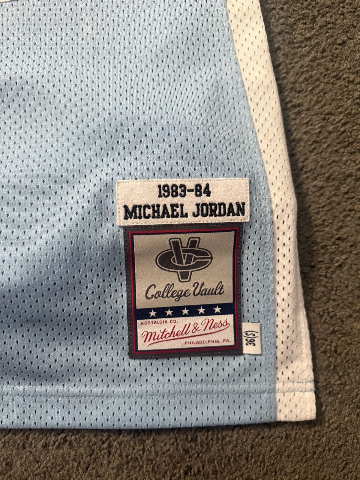 Mitchell & Ness Michael jordan 1983 -84 UNC Jersey Size US S / EU 44-46 / 1 - 3 Thumbnail