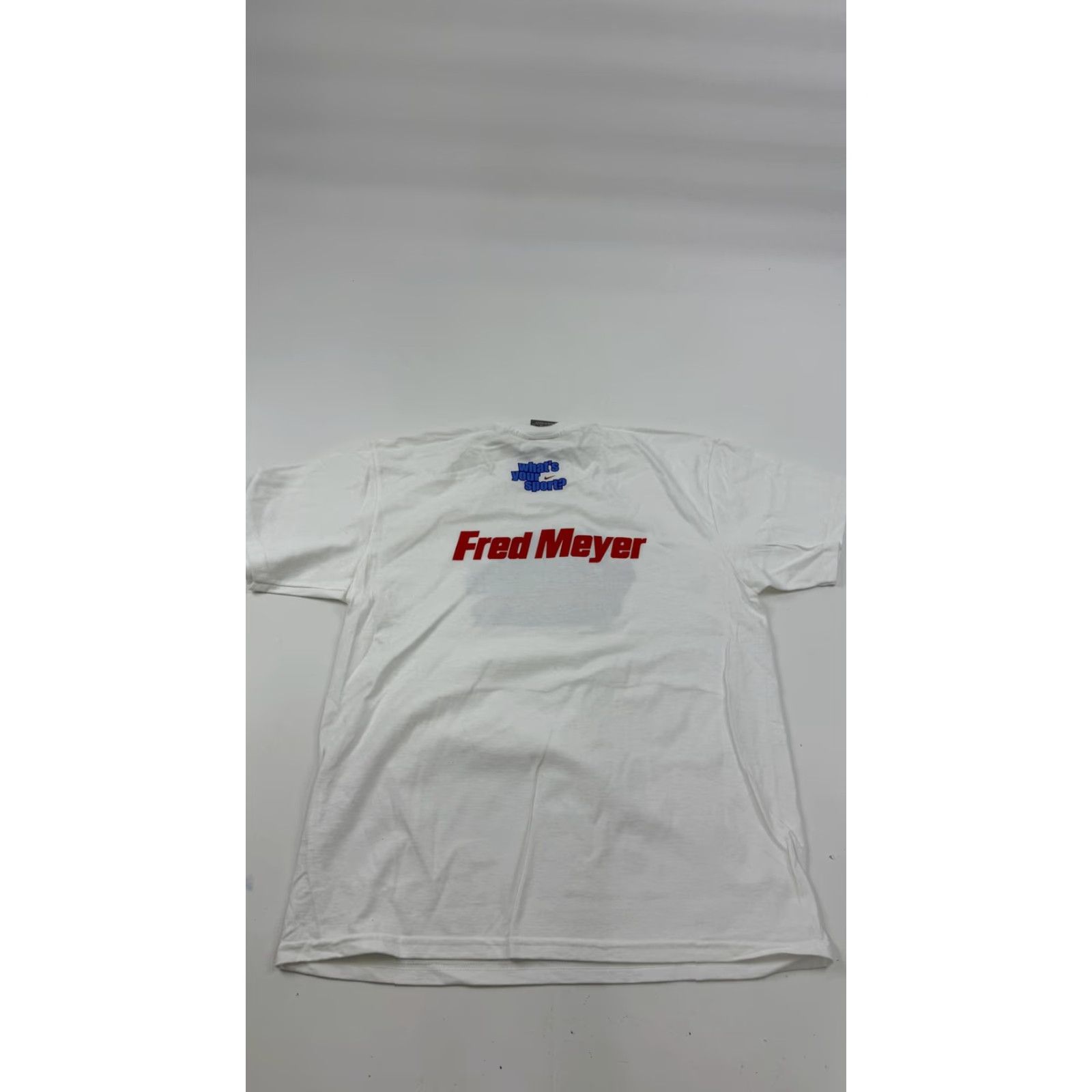 Nike VINTAGE Nike State Games of Oregon Shirt Mens Small White Crew Neck Short Sleeve Graphic Print 2003 Oregon Fred Meyer Size US S / EU 44-46 / 1 - 6 Thumbnail