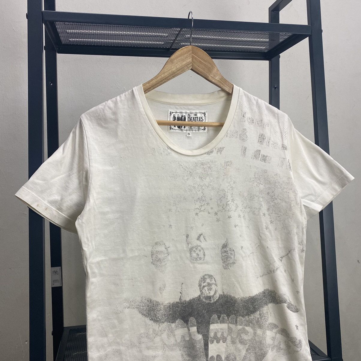 Band Tees × Vintage Vintage 2007 The Beatles By Men’s Bigi Band Tee Size US S / EU 44-46 / 1 - 3 Thumbnail