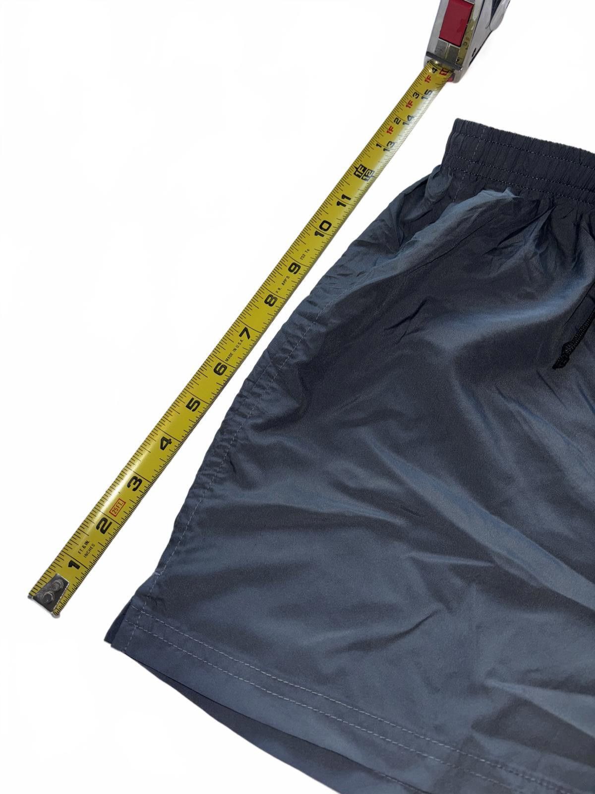 Nike Nike Womens Athletic Shorts - Lightweight & Comfortable Size 32" / US 10 / IT 46 - 4 Thumbnail