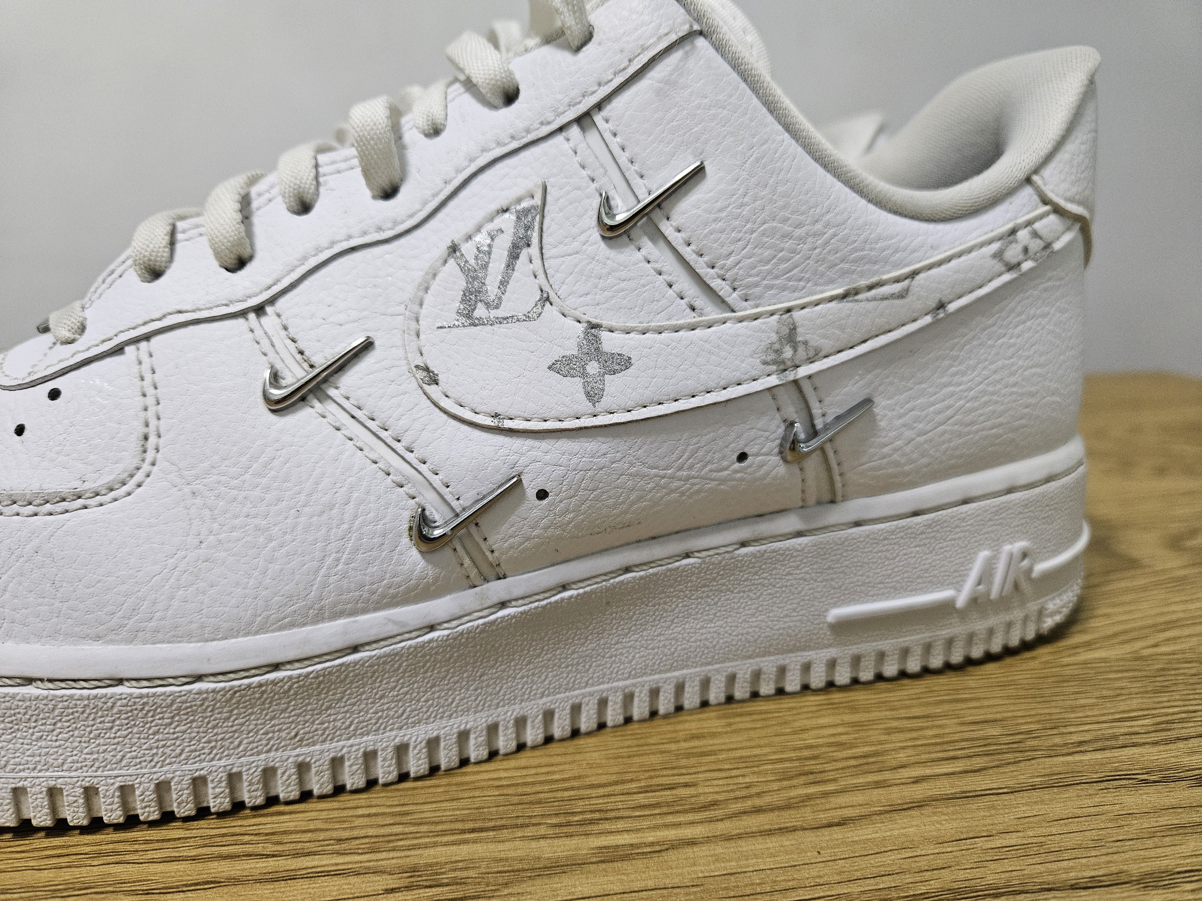 Nike Nike Air Force 1 Size US 9 / EU 42 - 8 Thumbnail