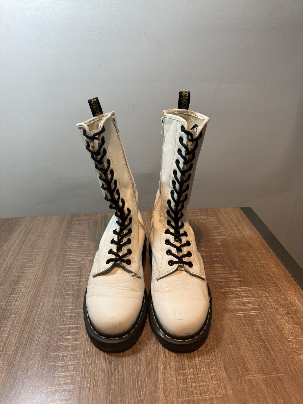 Dr. Martens Doc Dr Martens 10183 Zip Up 14 Leather Womens Boots Size 9 Size US 9 / IT 39 - 3 Thumbnail