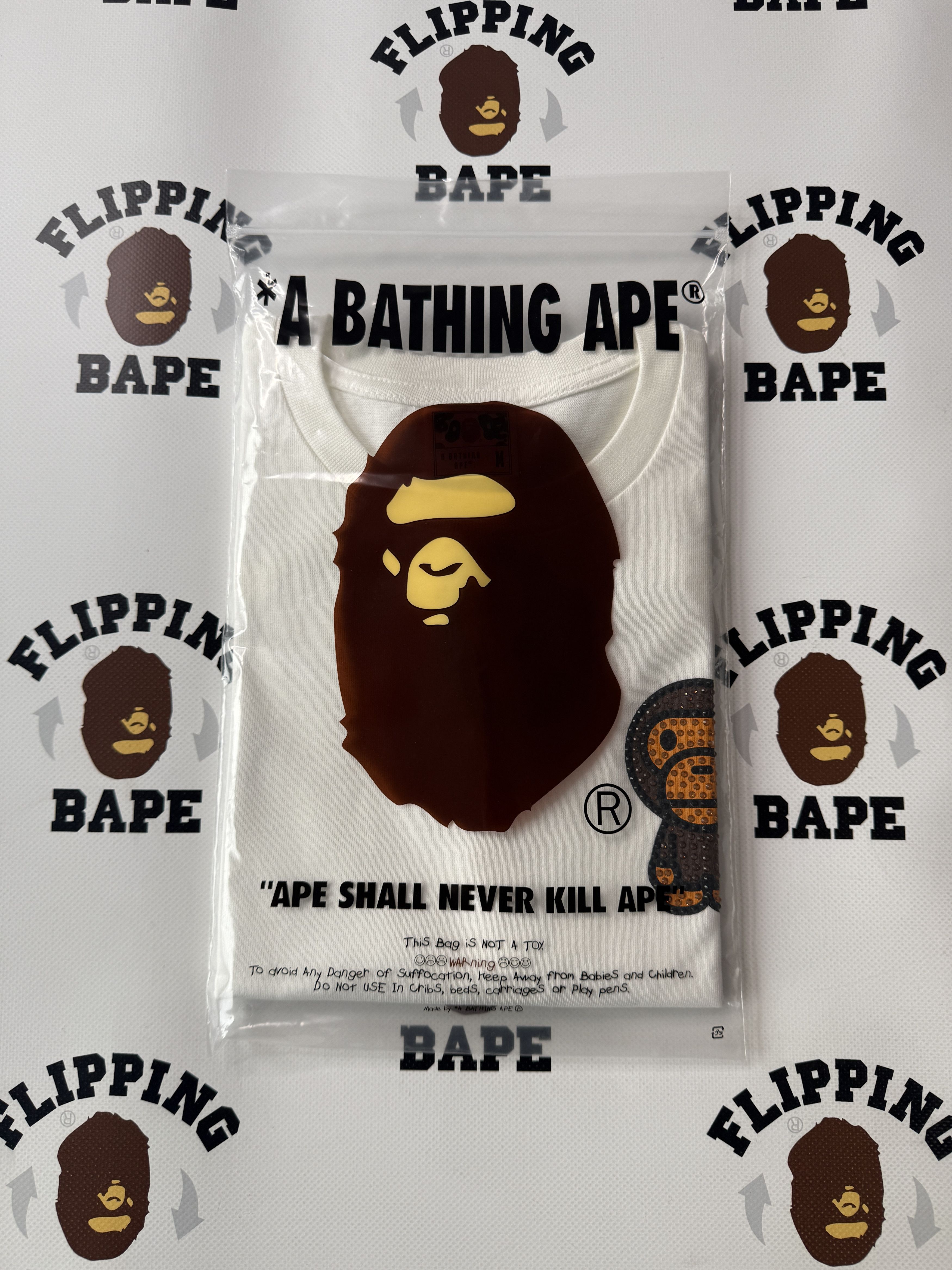 Bape × Swarovski BAPE X SWAROVSKI BABY MILO TEE Size US M / EU 48-50 / 2 - 9 Thumbnail