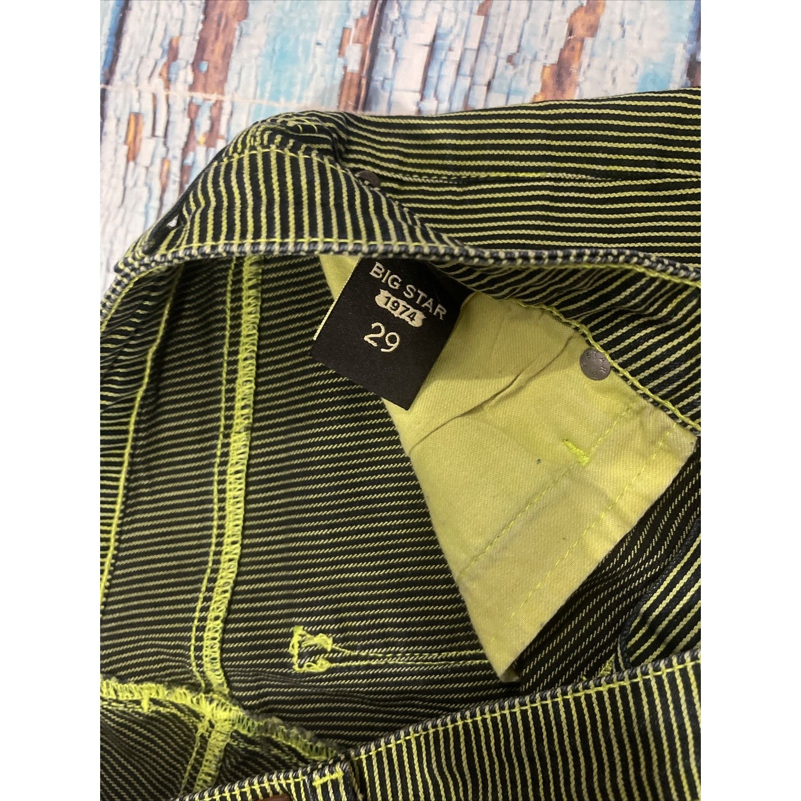 Big Star BIG STAR shorts WOMENS 29 lime green stripes nice! Size 29" - 5 Thumbnail