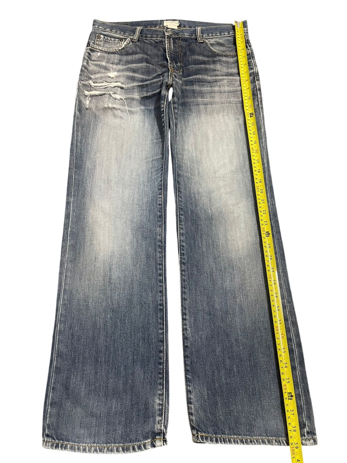 Gap Vintage Gap Blue Faded Wash Style Distressed Loose Jeans Size US 32 / EU 48 - 13 Thumbnail