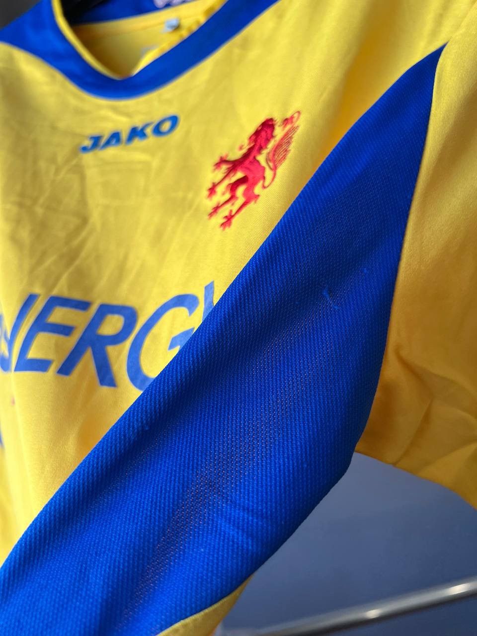 Vintage 2004/05 EINTRACHT BRAUNSCHWEIG HOME SOCCER JERSEY SHIRT JAKO Size US S / EU 44-46 / 1 - 5 Thumbnail