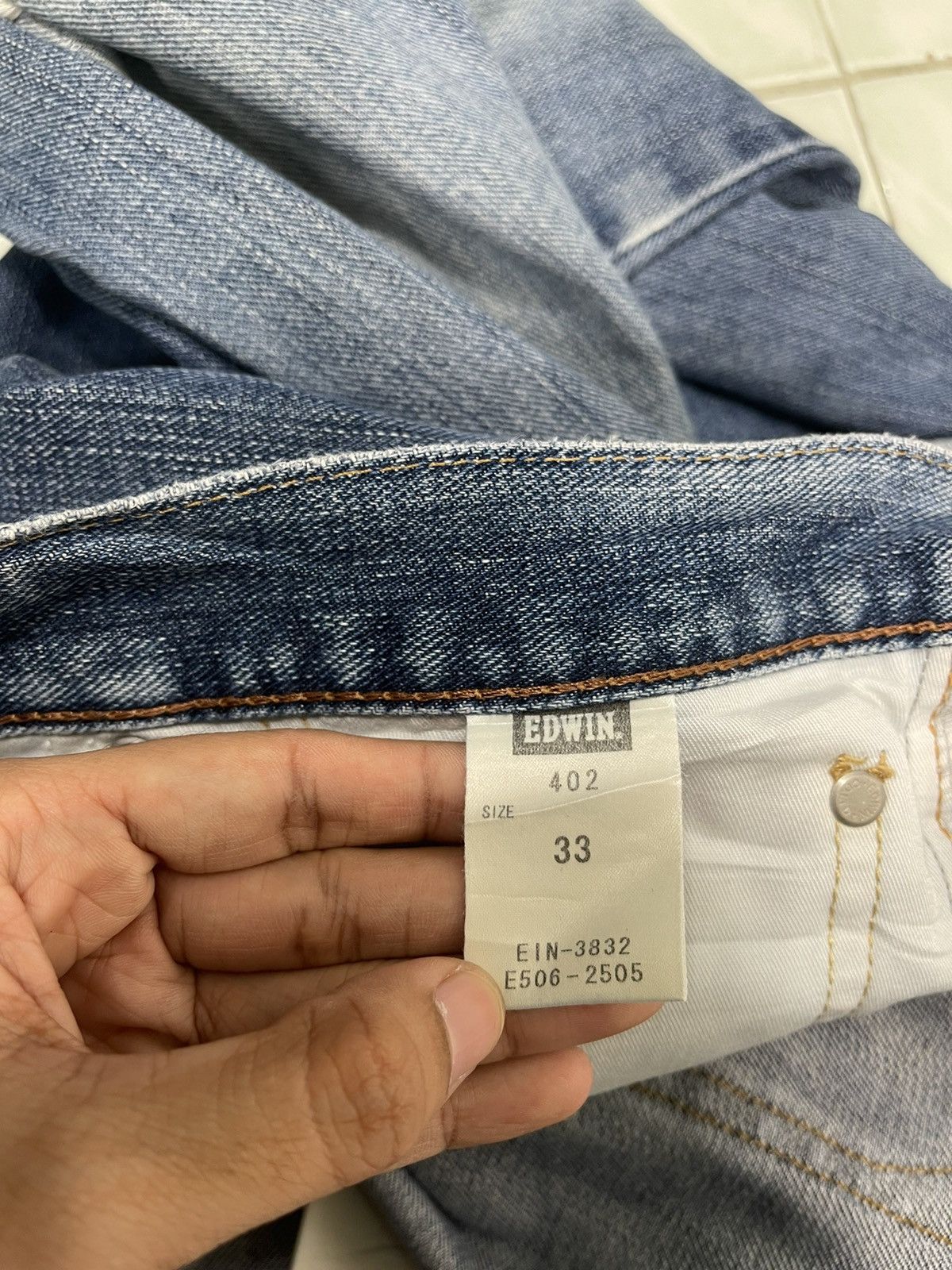 Edwin Vintage Edwin 402 Made In Japan Distressed Jeans Size US 33 - 18 Thumbnail