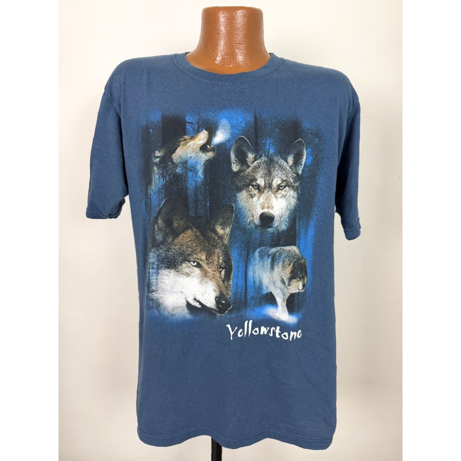 Vintage VINTAGE Yellowstone National Park Shirt Large Wolf Pack Nature USA Made Size US L / EU 52-54 / 3 - 2 Thumbnail