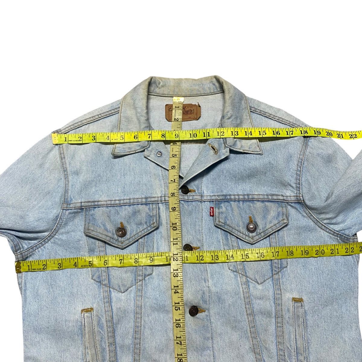 Levi's Vintage Levis 70506 Denim Trucker Jacket Distressed Faded Size US L / EU 52-54 / 3 - 15 Thumbnail