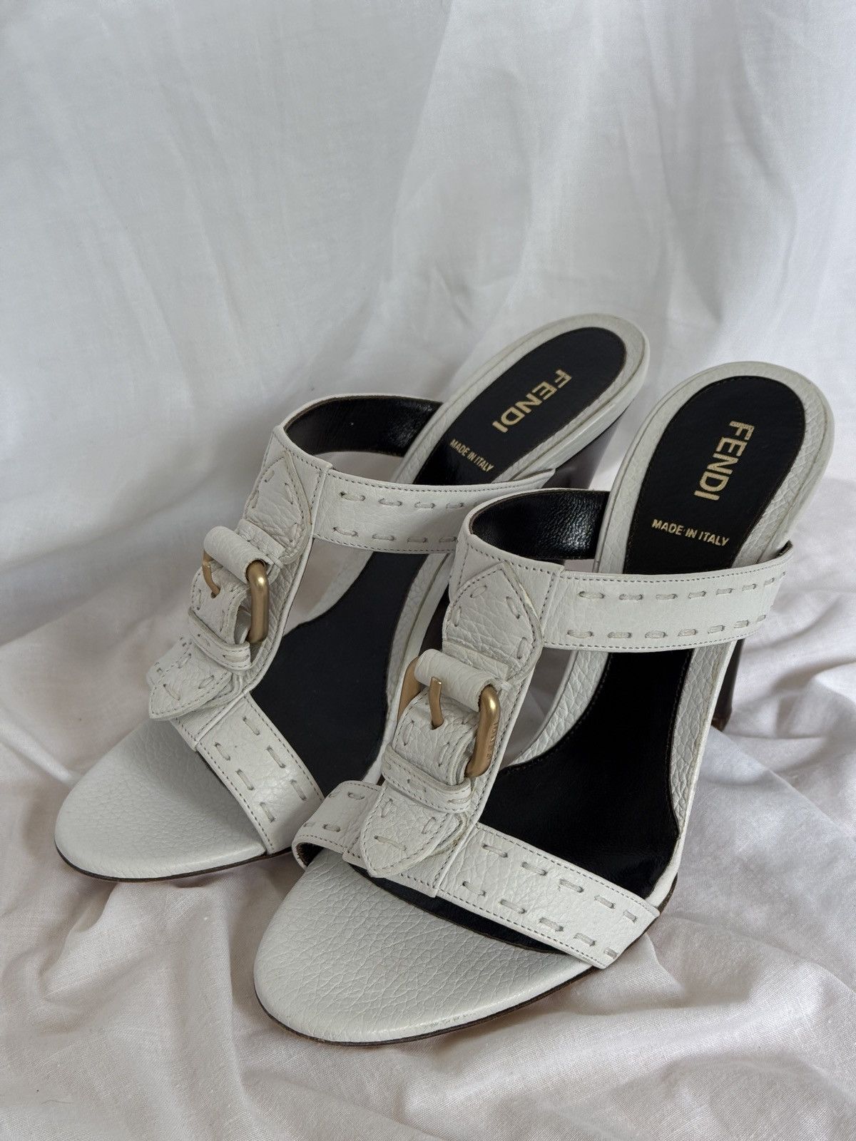 Fendi Fendi White Leather Strappy Mules Sandals on Wedges Buckle Size US 7.5 / IT 37.5 - 3 Thumbnail